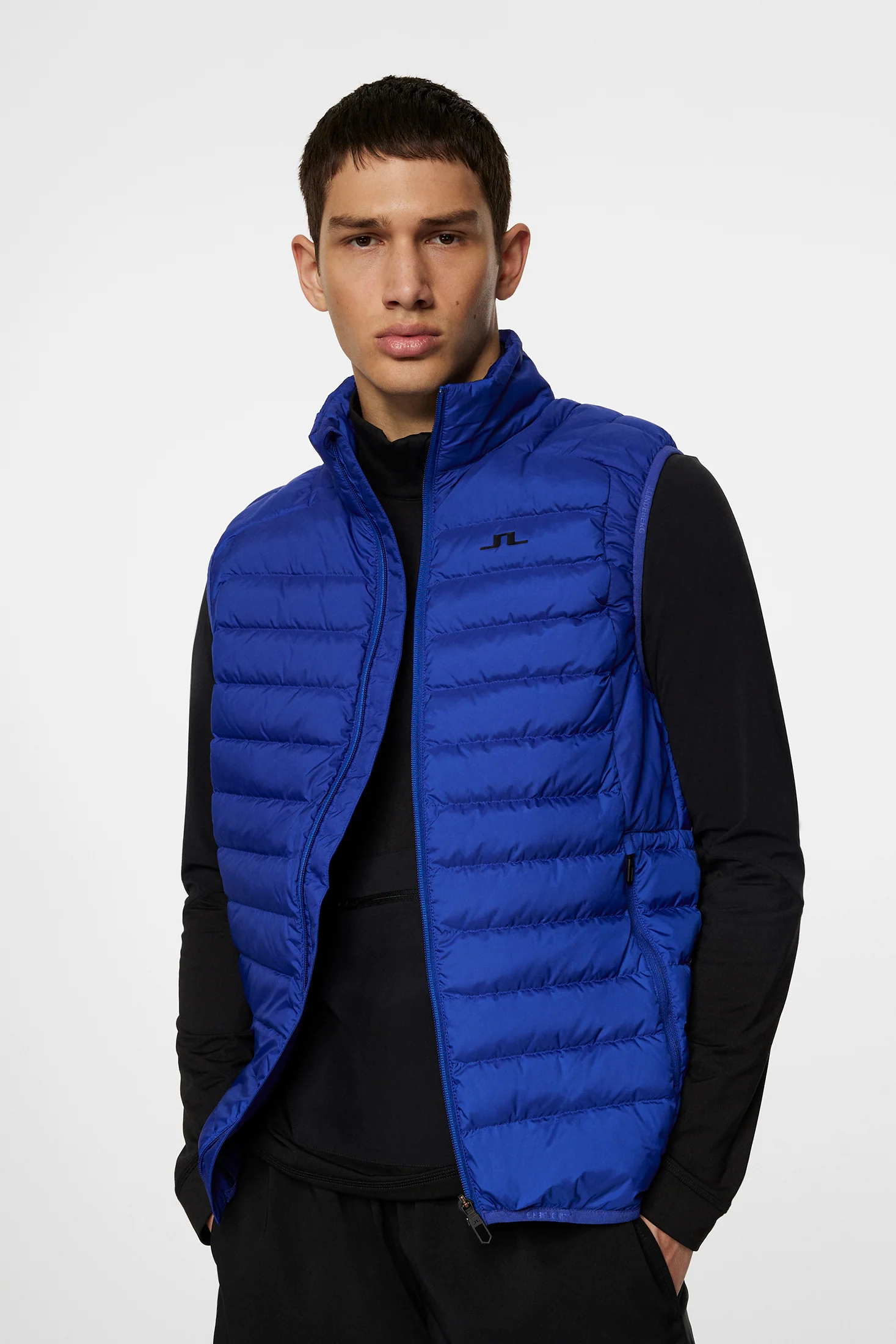 Oden Light Down Vest / Clematis Blue - Image 5