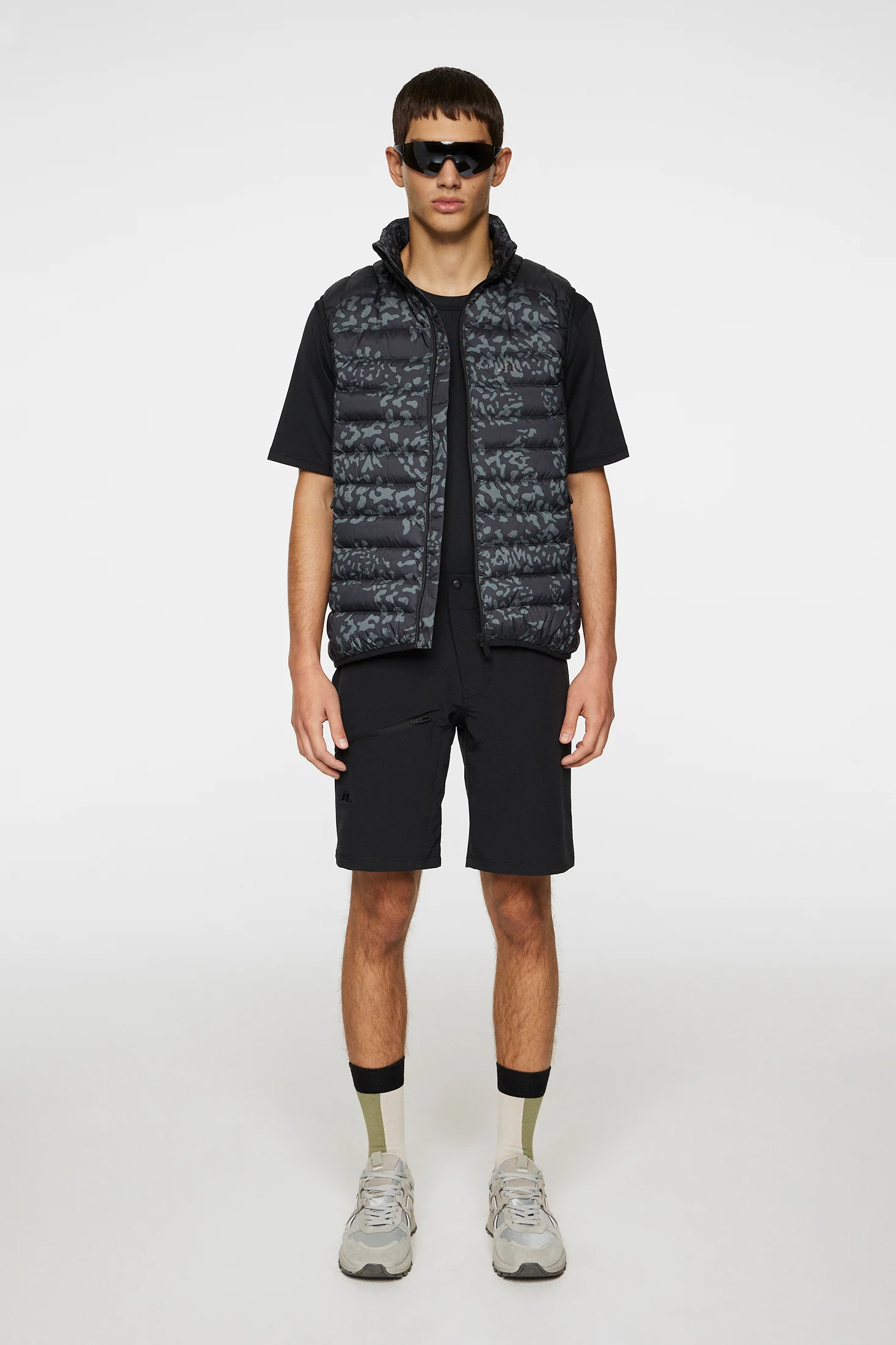 Oden Light Down Vest Print / Snake Rock Asphalt M - Image 4