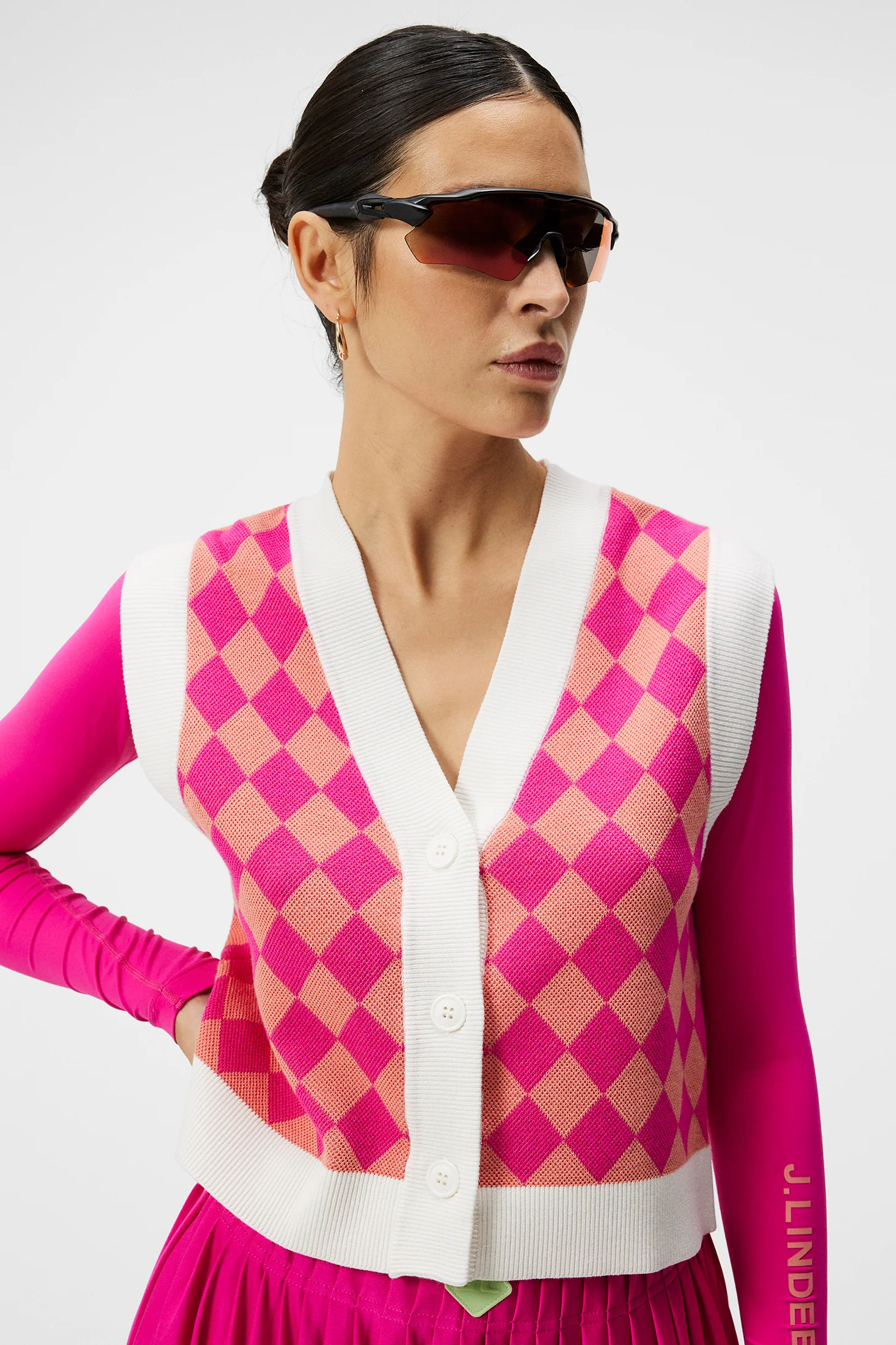 Petra Knitted Vest / Fuchsia Purple - Image 5
