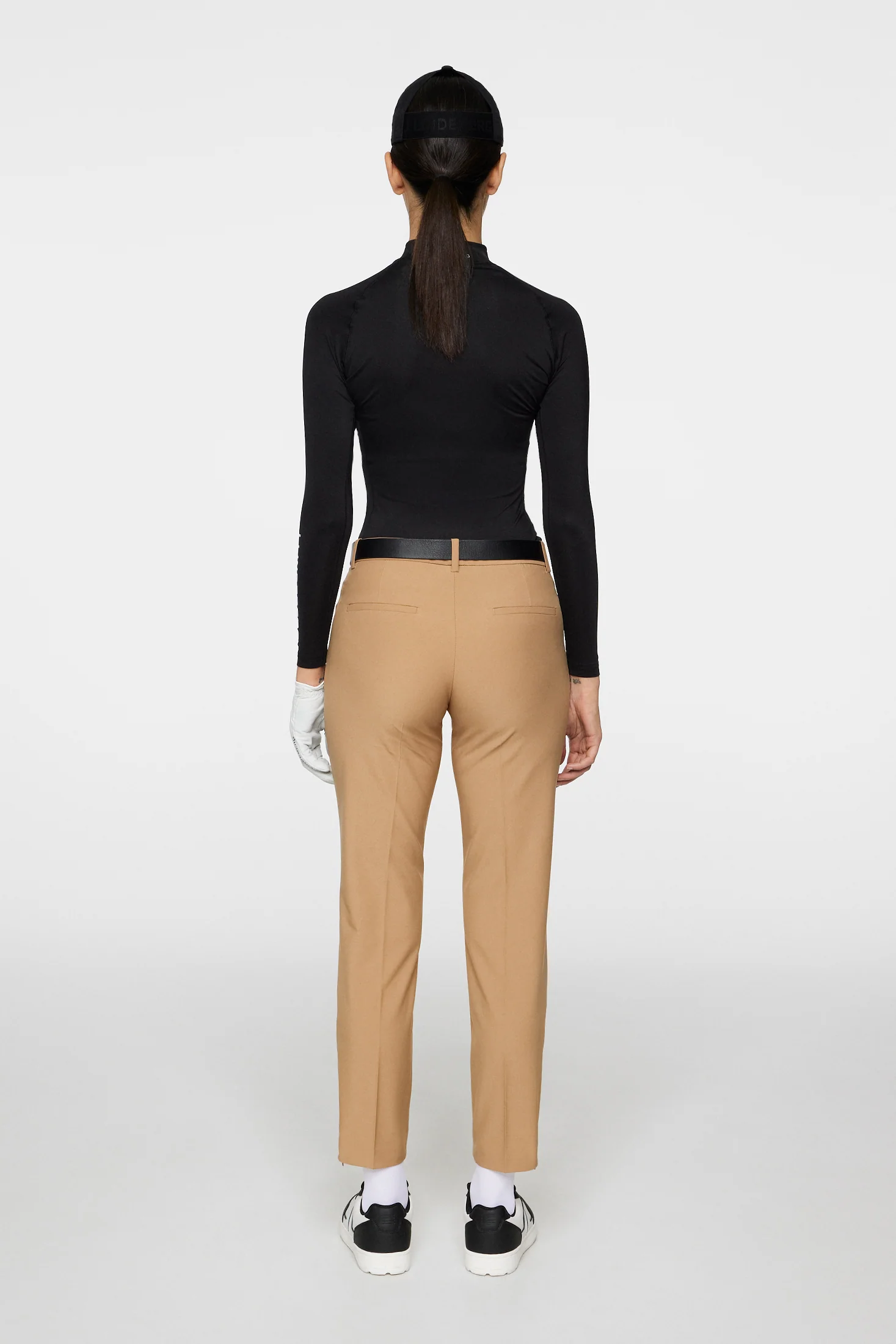 Pia Pant / Tigers Eye - Image 3