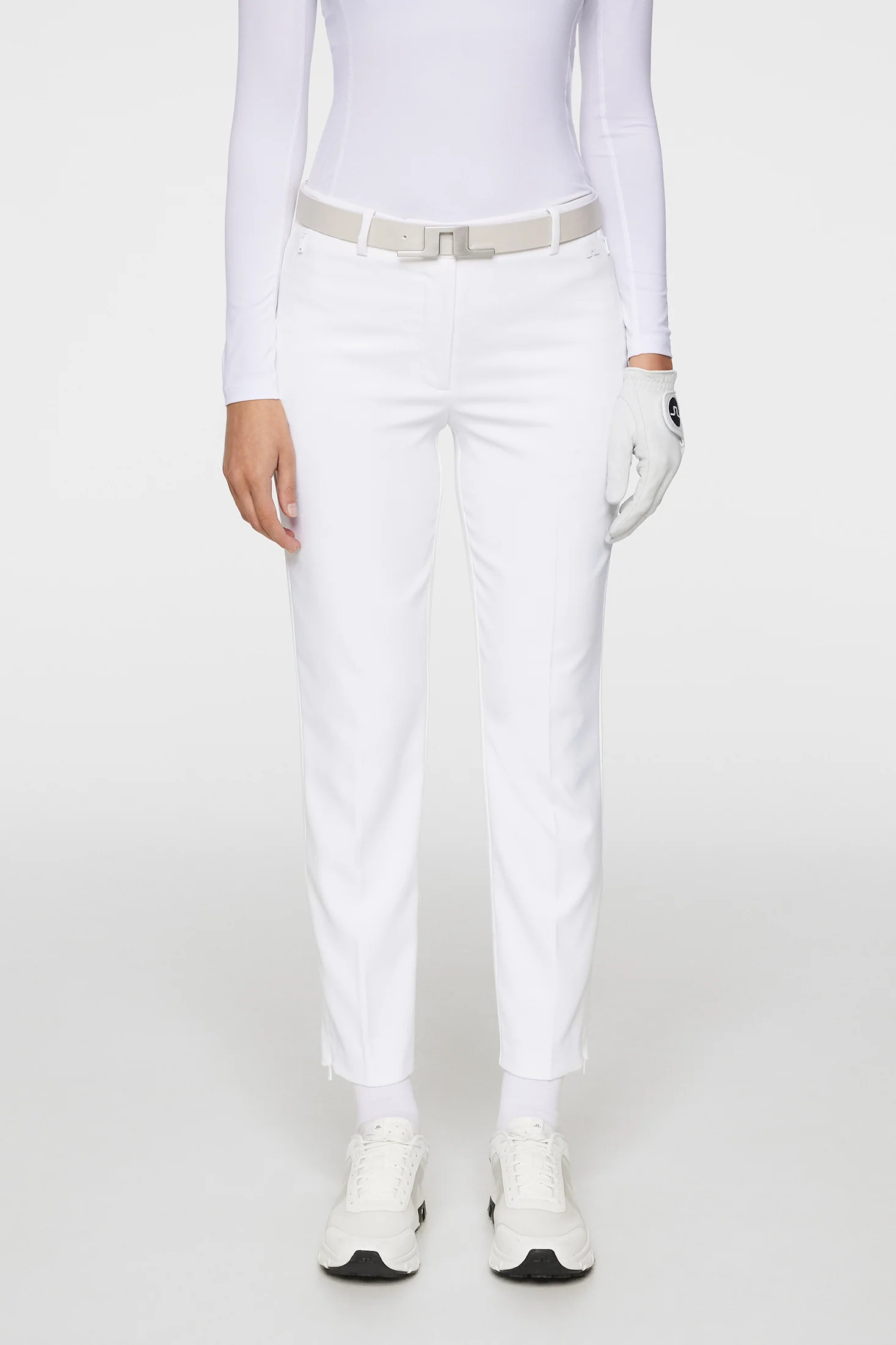 Pia Pant / White - Image 2