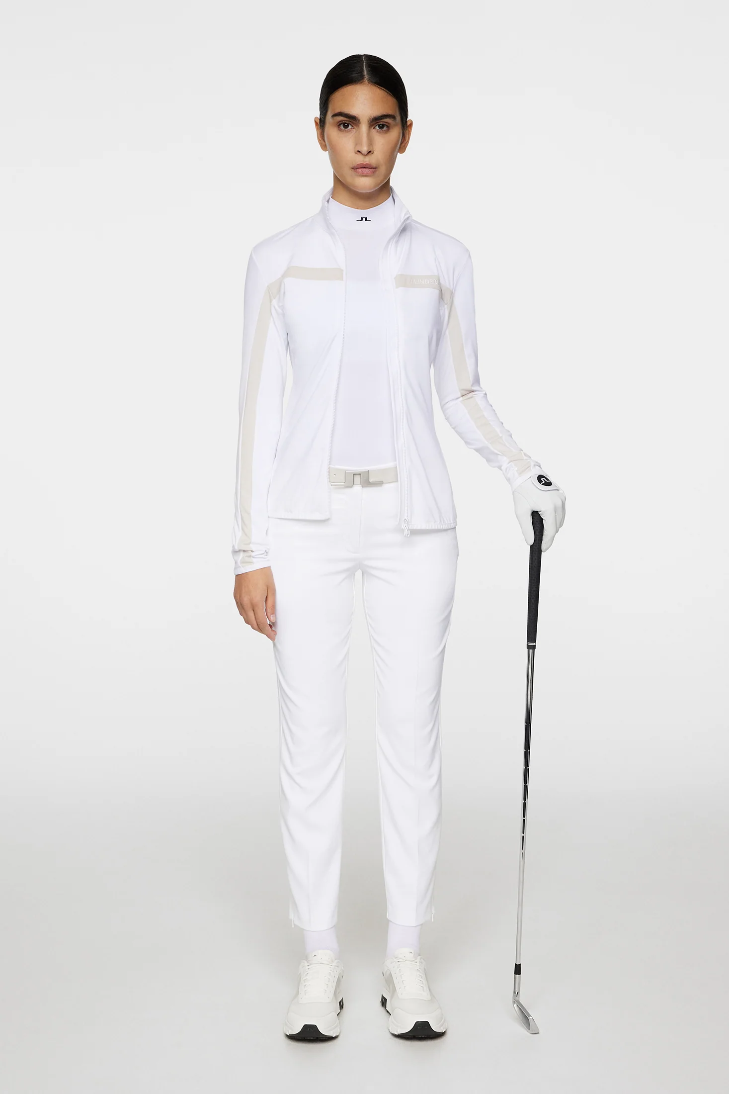 Pia Pant / White - Image 4