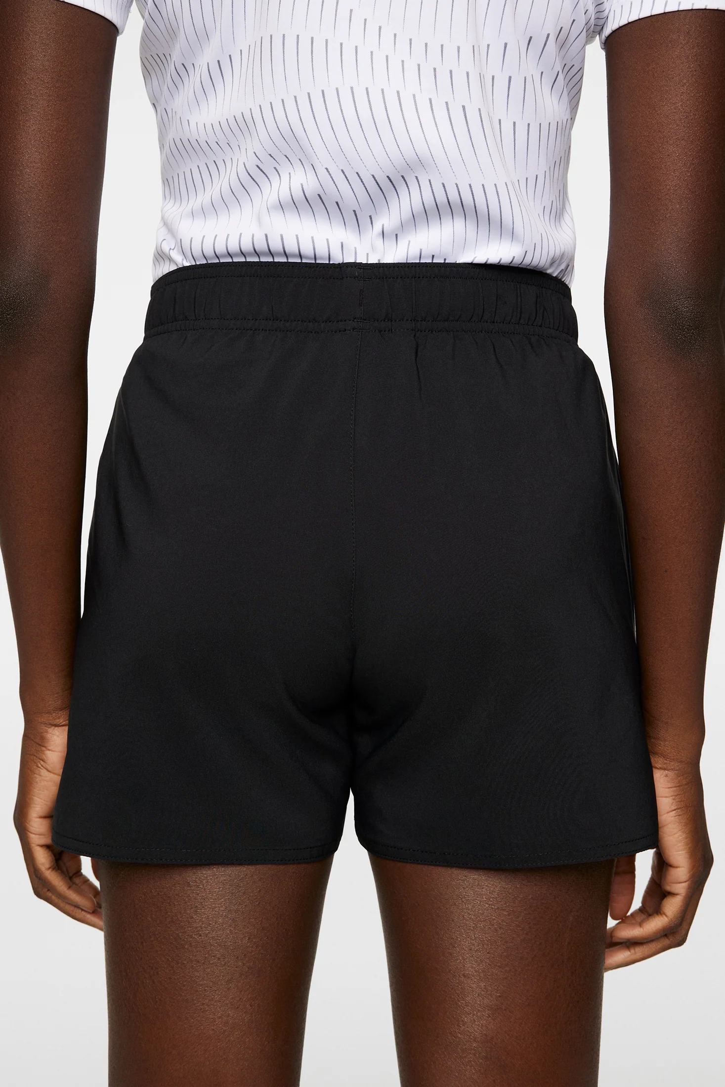 Pricilla Shorts / Black - Image 7