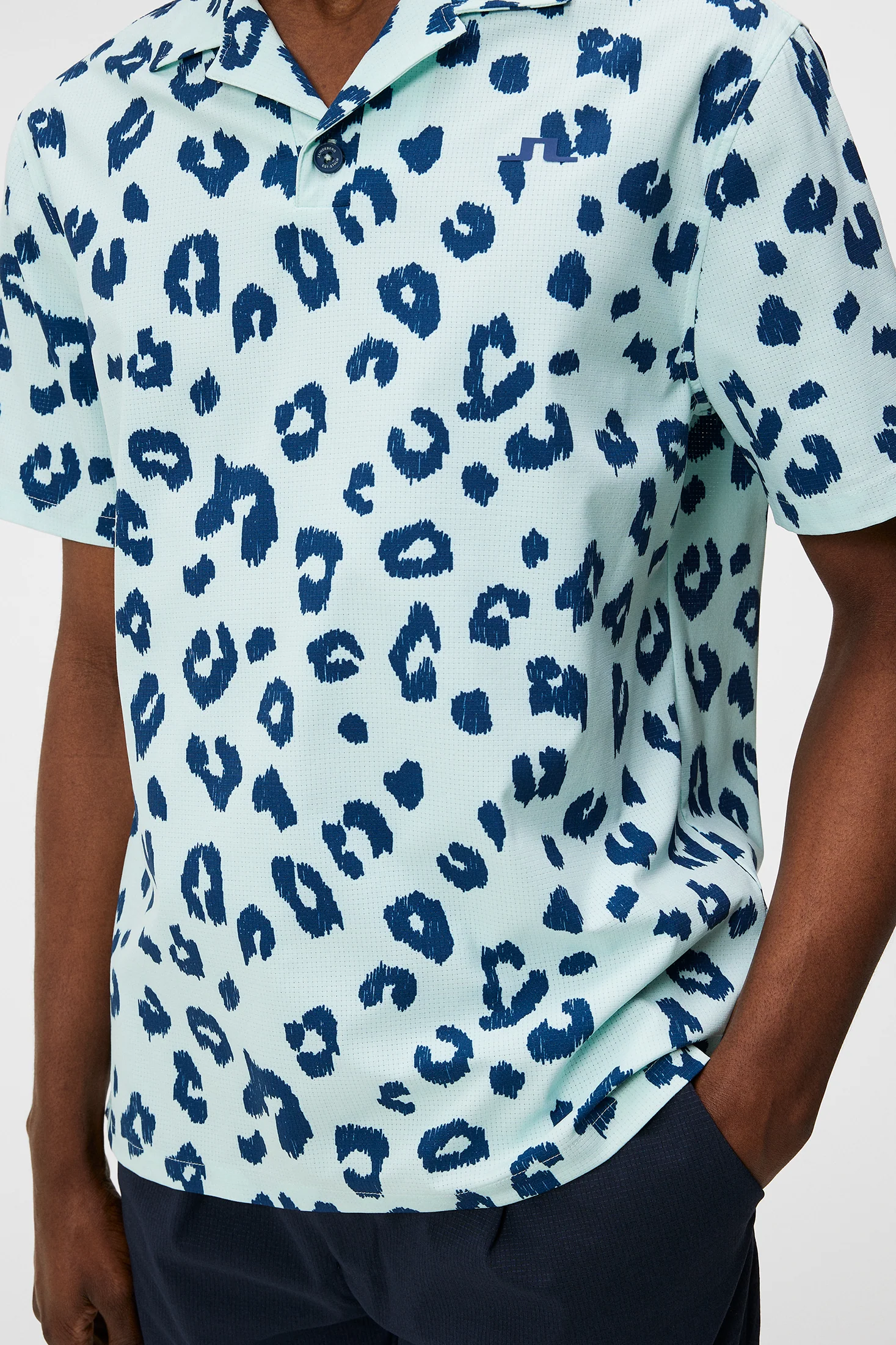 Resort Shirt Print / Savanna Spa Retreat - Image 6
