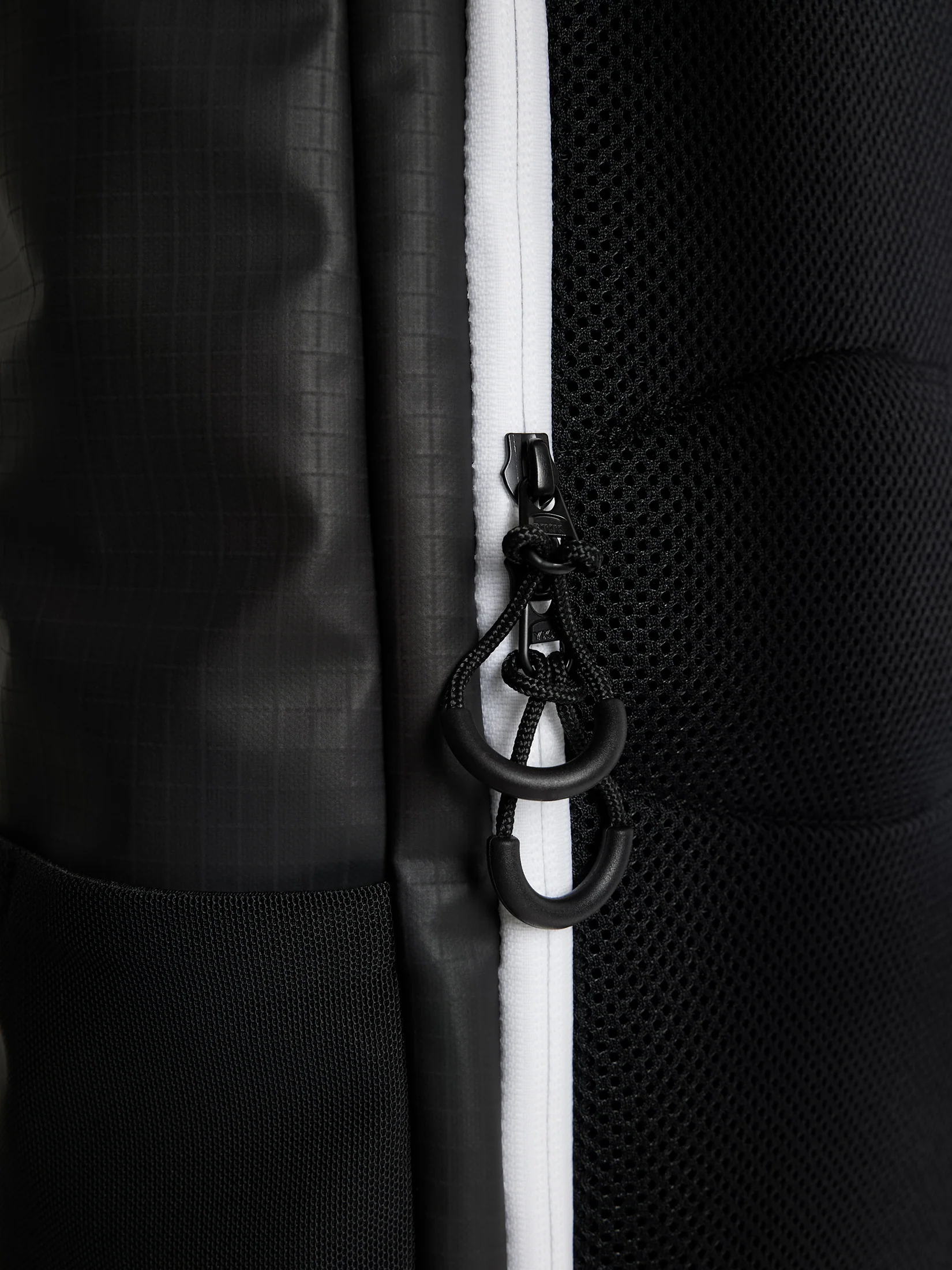 Rey Back Pack / Black - Image 5
