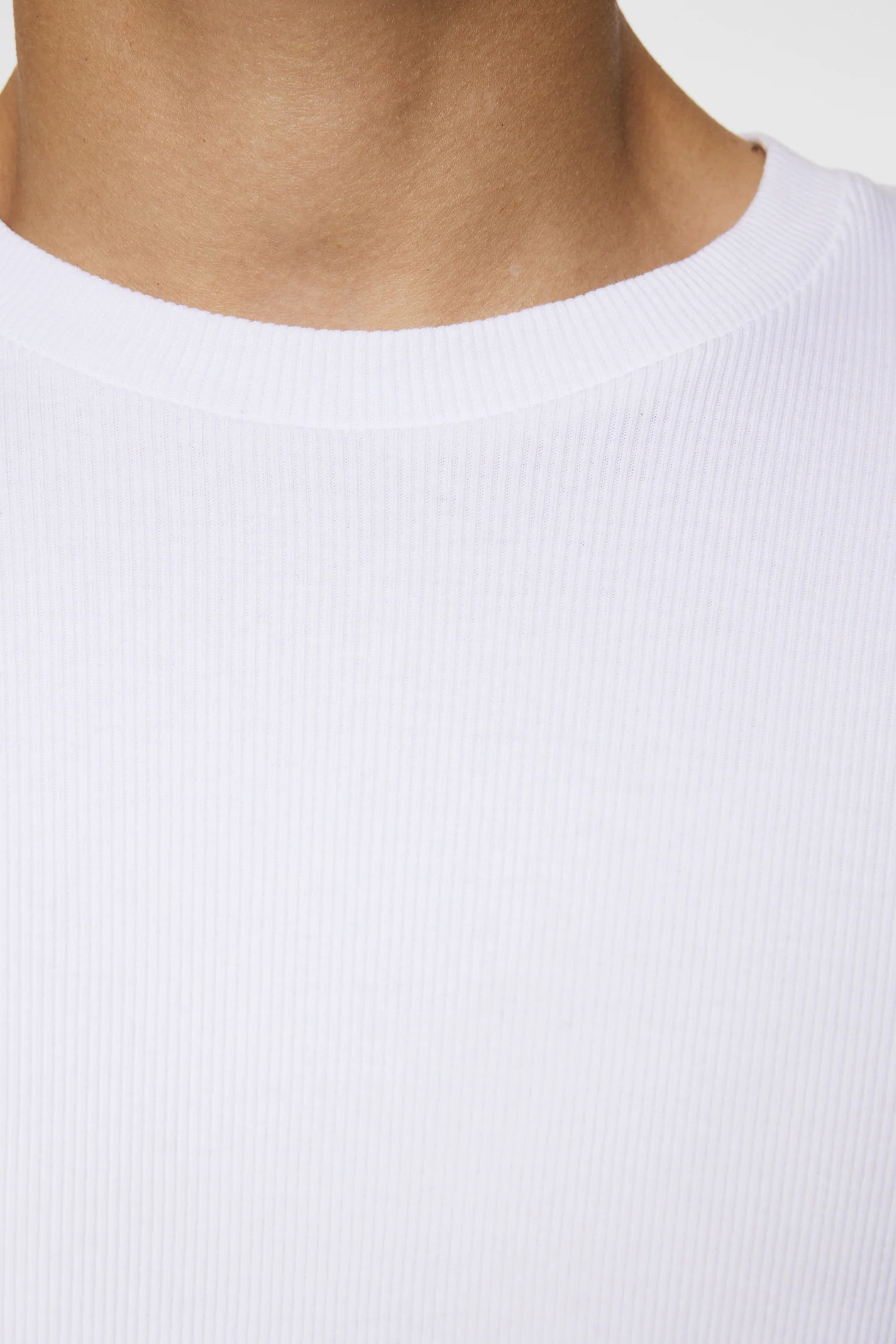 Rob Slim Rib Tee / White - Image 6