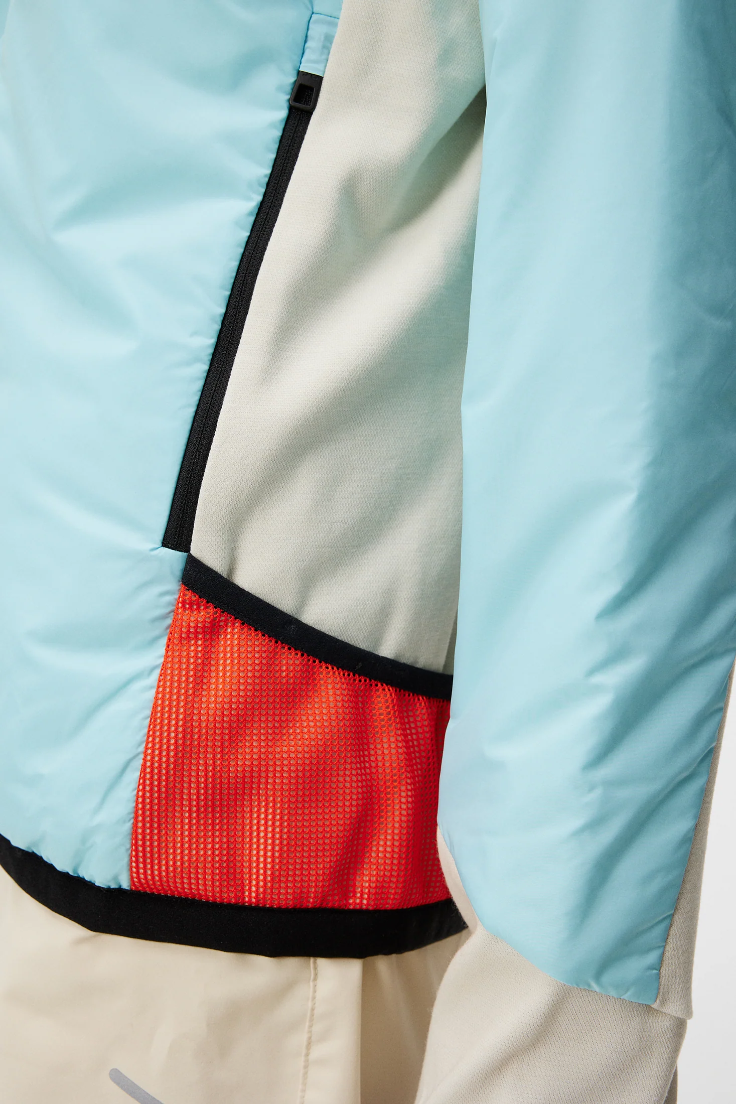 Sanaa Hybrid Jacket / Atomizer - Image 7