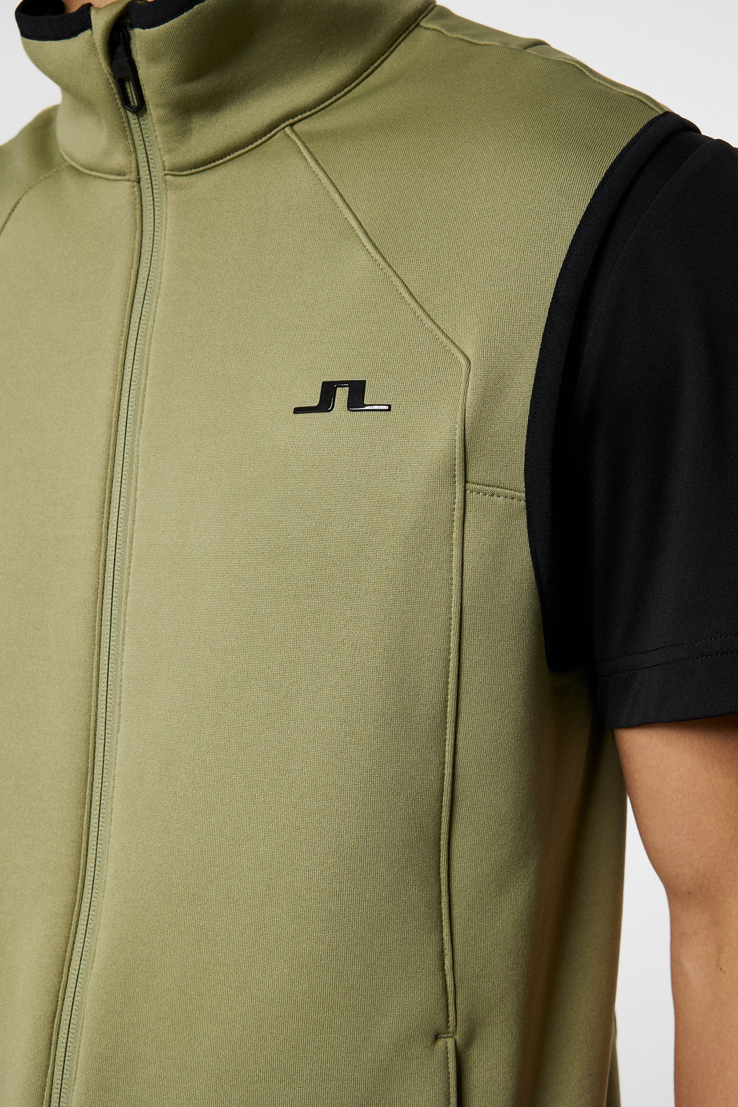 Santino Polartec Vest / Oil Green - Image 7