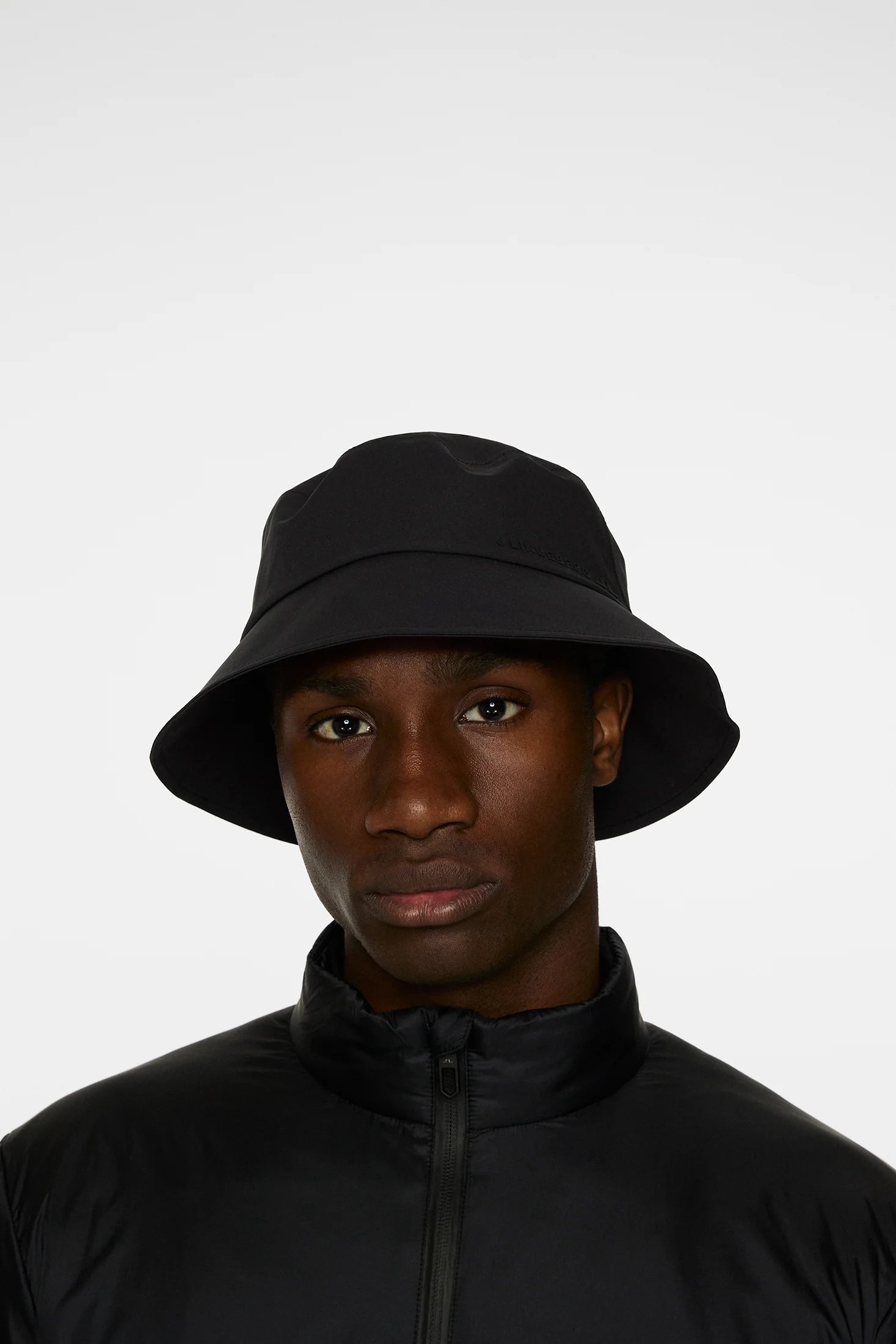 Saul Rain Bucket Hat / Black - Image 3