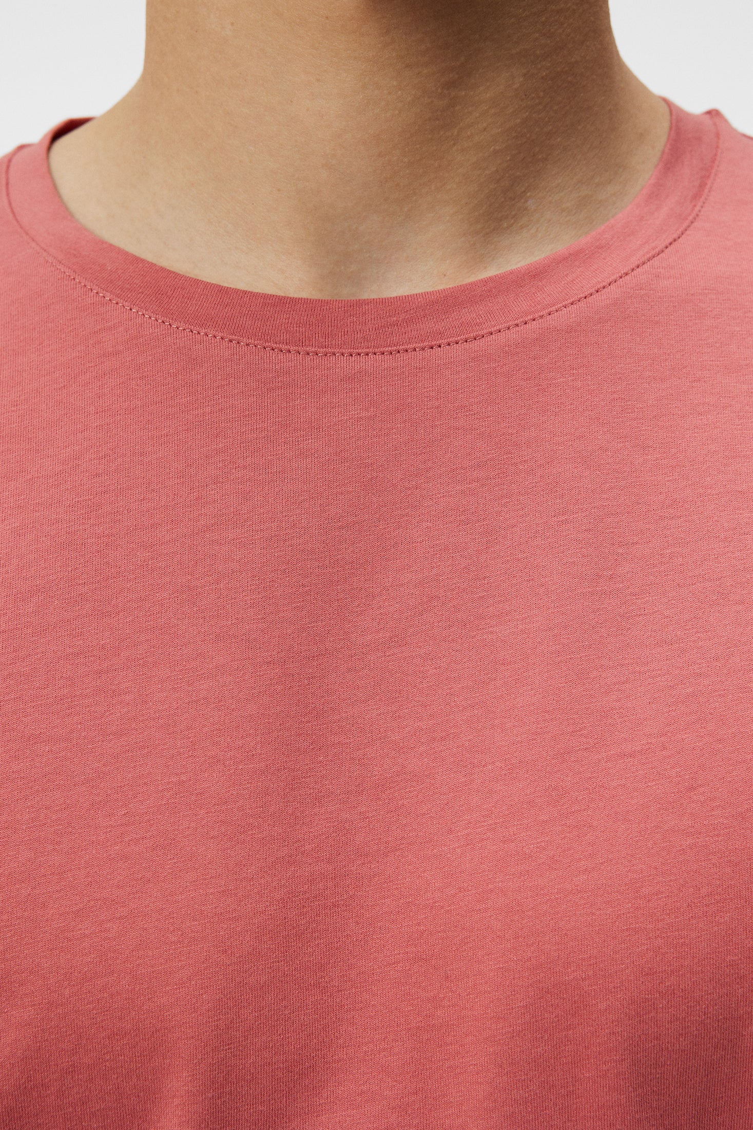 Sid Basic T-Shirt / Dusty Cedar - Image 6