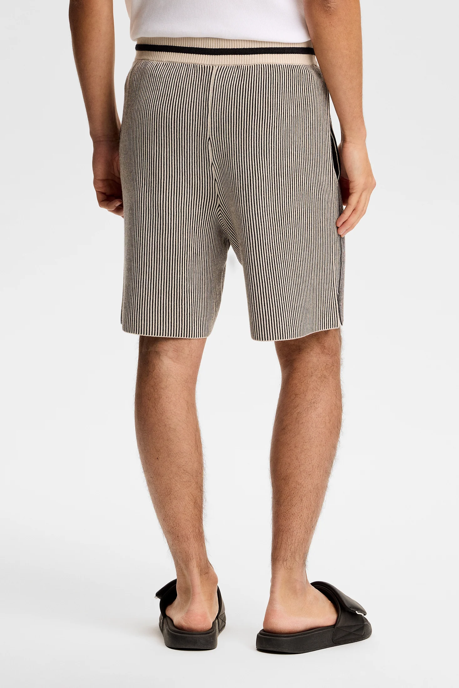 Simon Knitted Shorts / Moonbeam - Image 3
