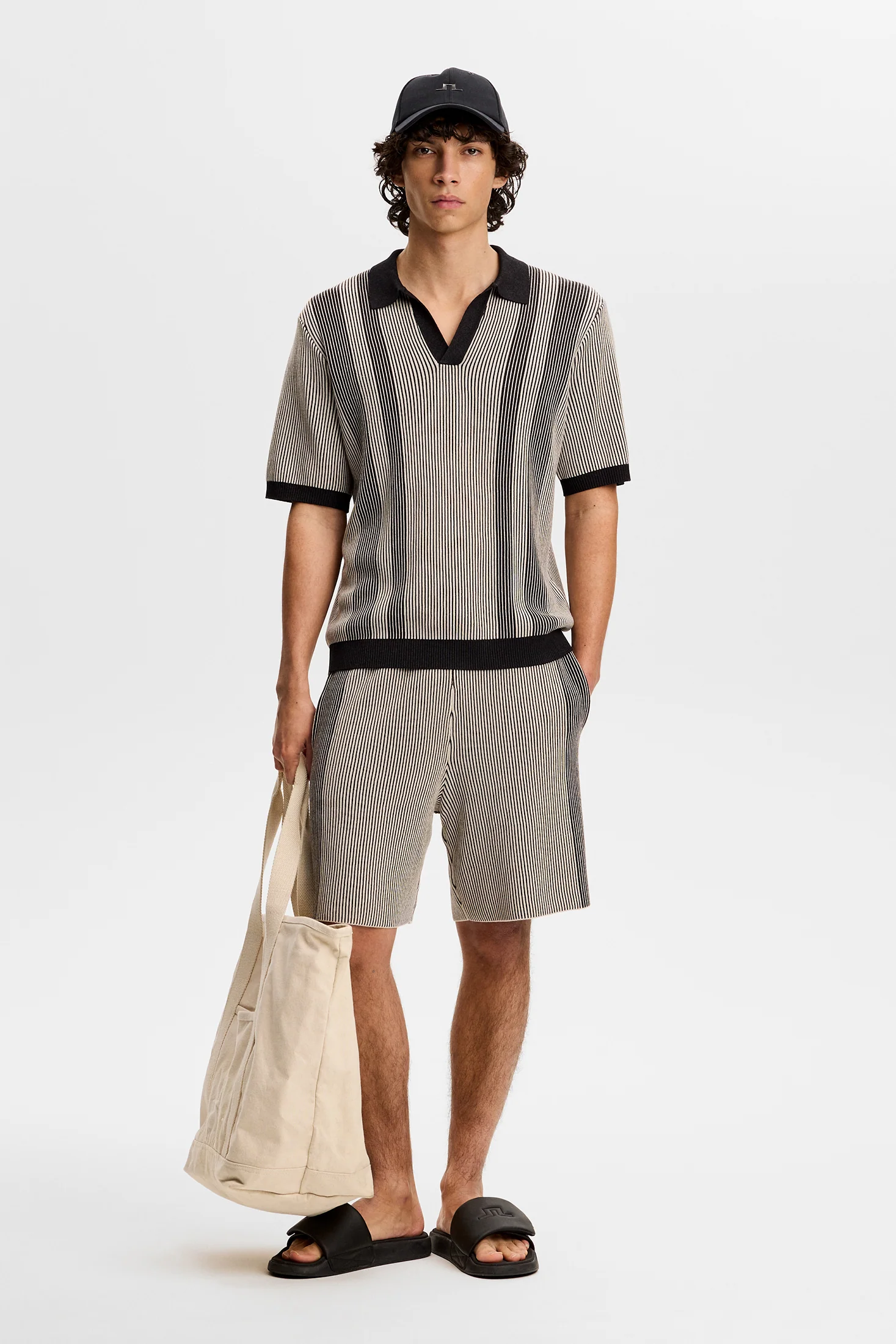 Simon Knitted Shorts / Moonbeam - Image 4