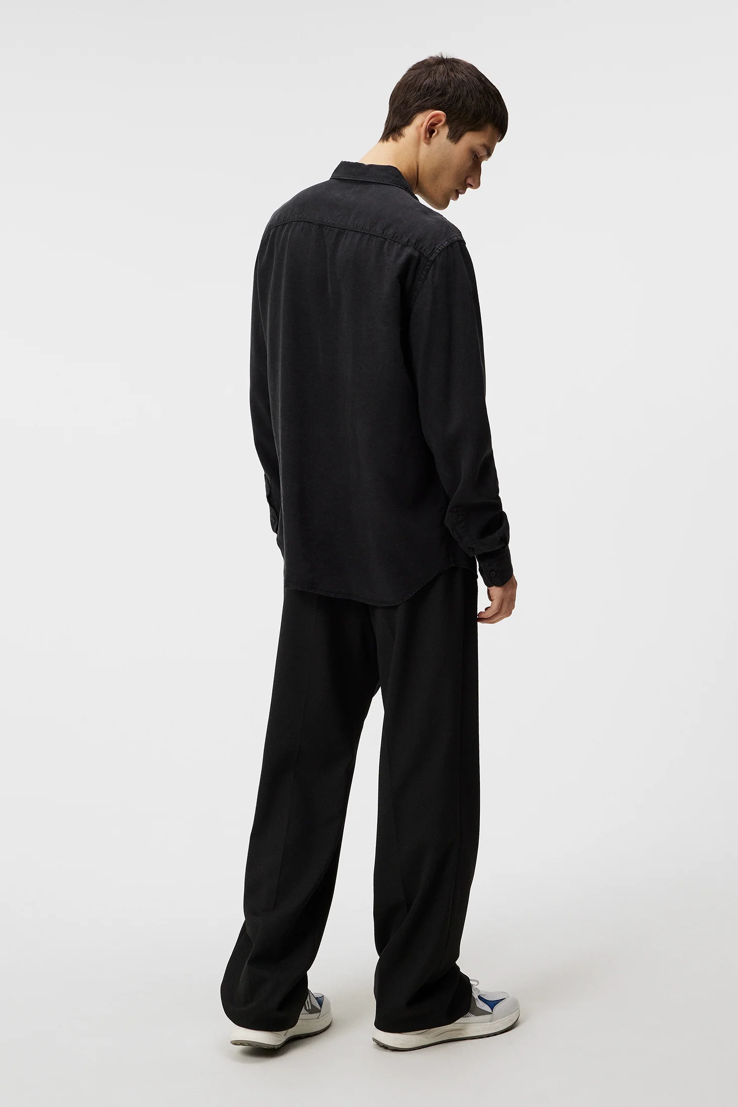 Slim LS Comfort Tencel Shirt / Black - Image 3