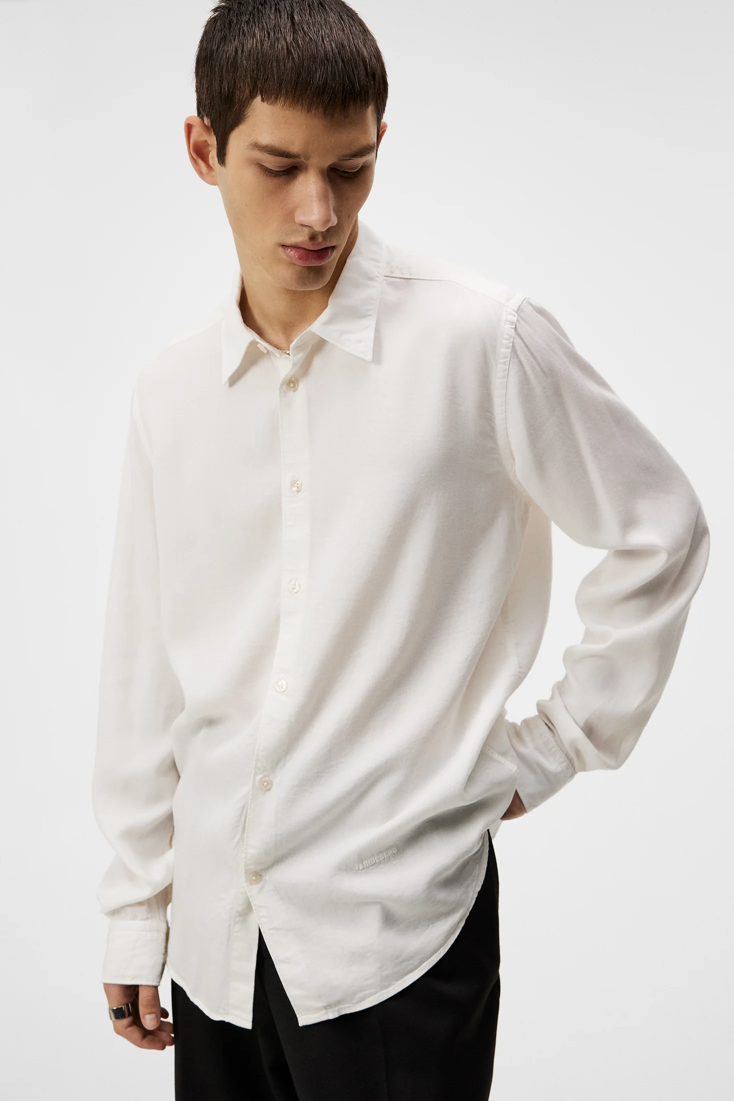 Slim LS Comfort Tencel Shirt / Cloud White - Image 5
