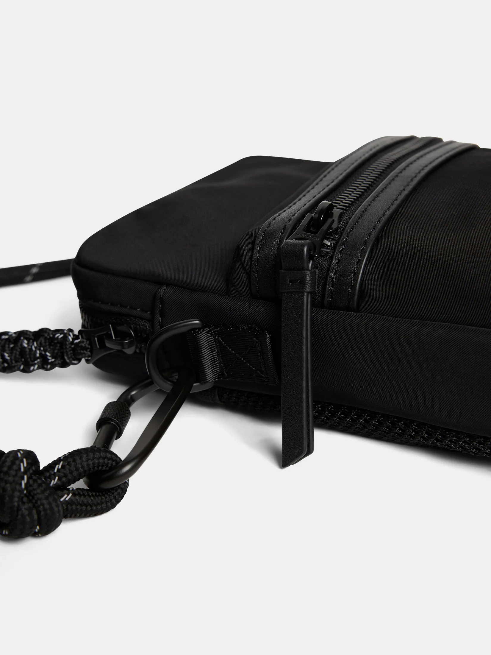 Small Crossbody Bag / Black - Image 3
