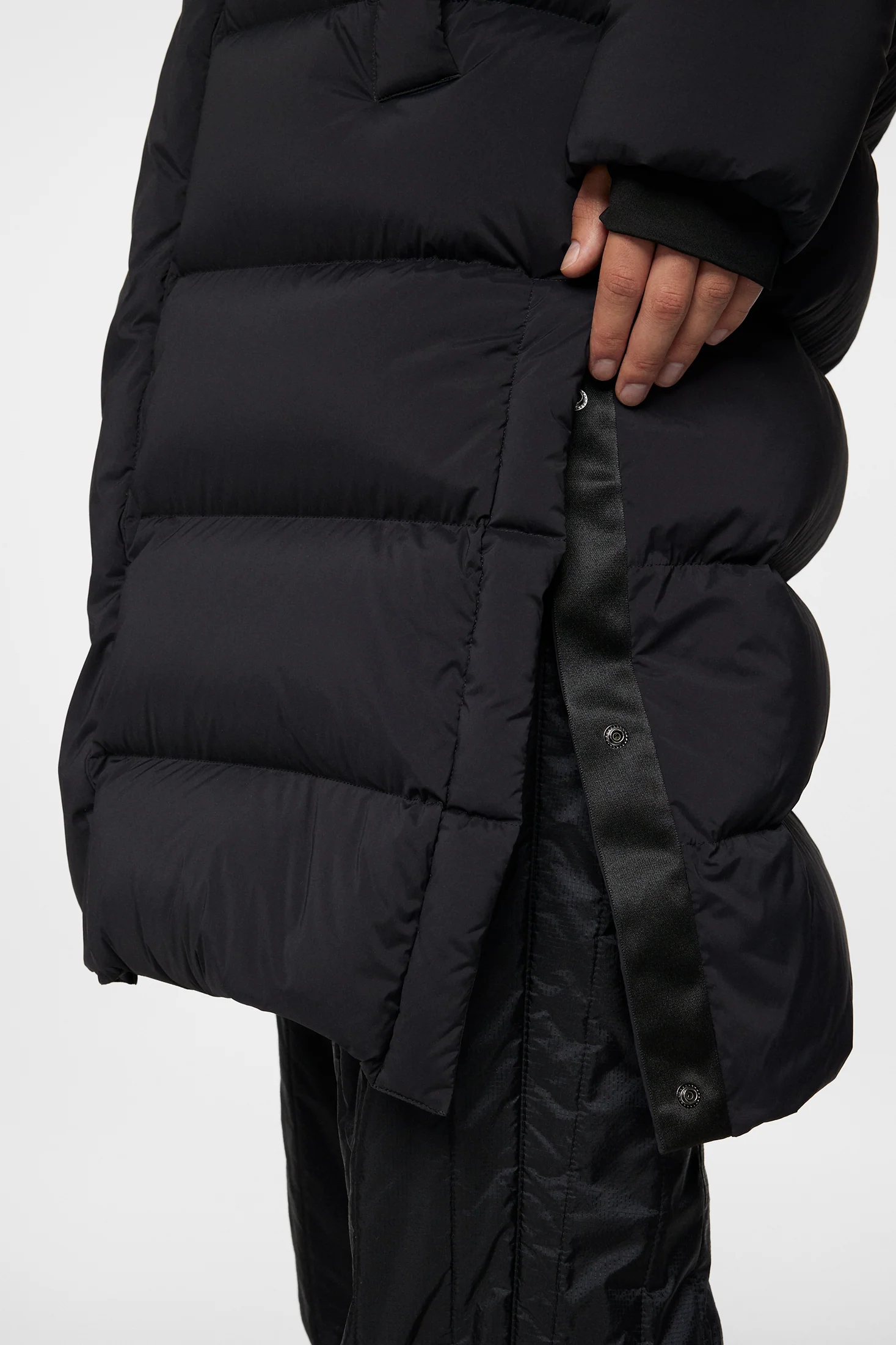 Snowmass Parka / Black - Image 5