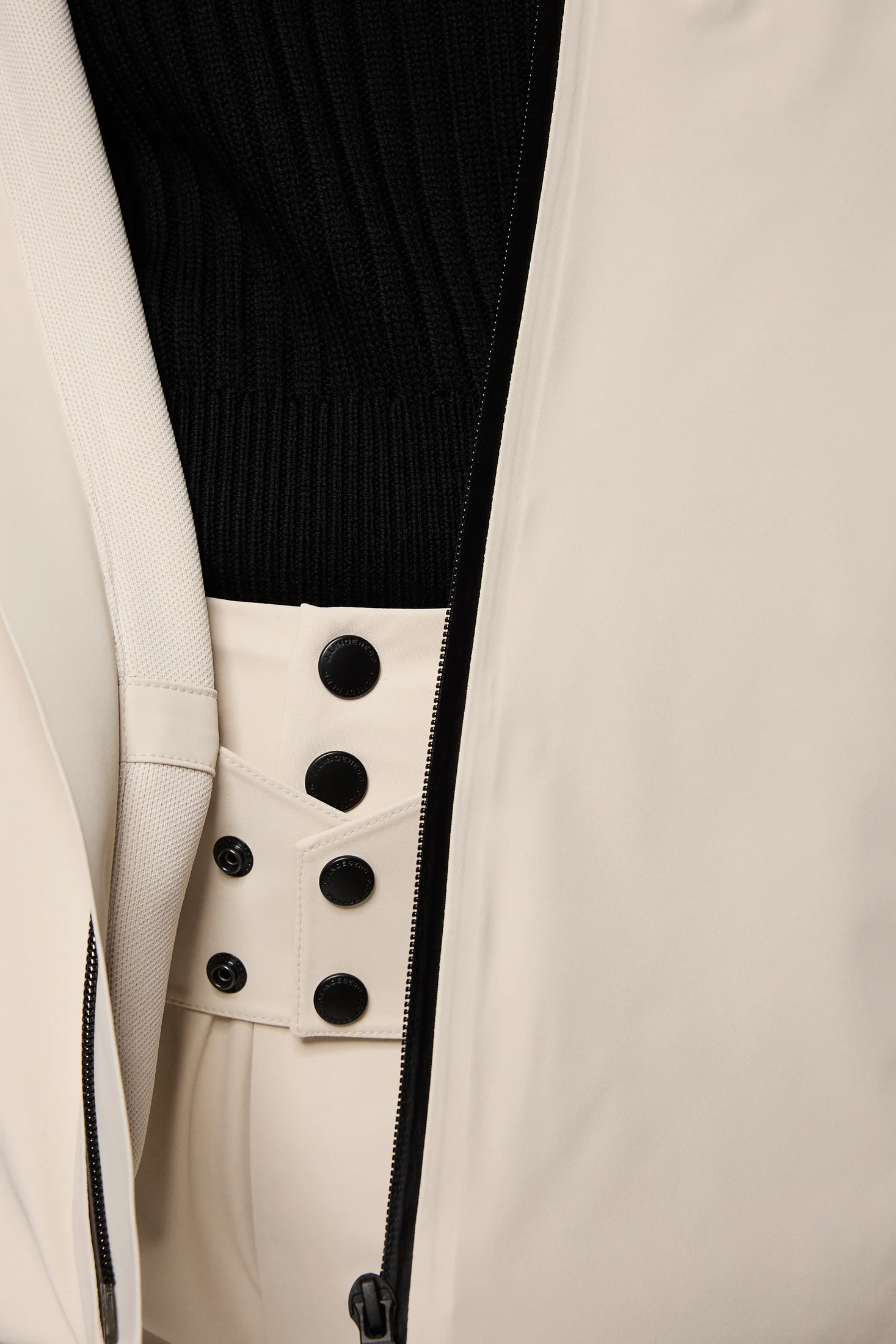 Solarcore Shell Jacket / Moonbeam - Image 7