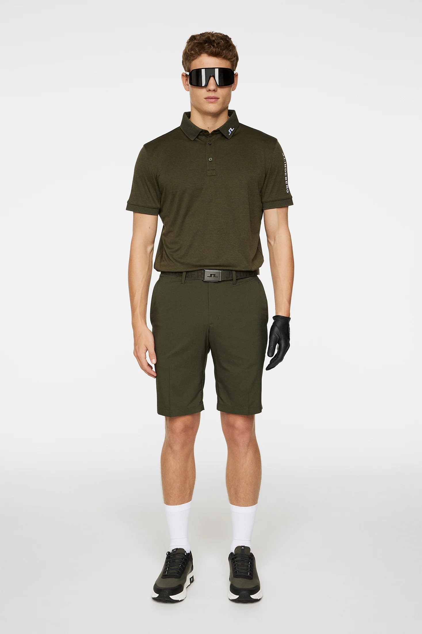 Somle Shorts / Forest Green - Image 4