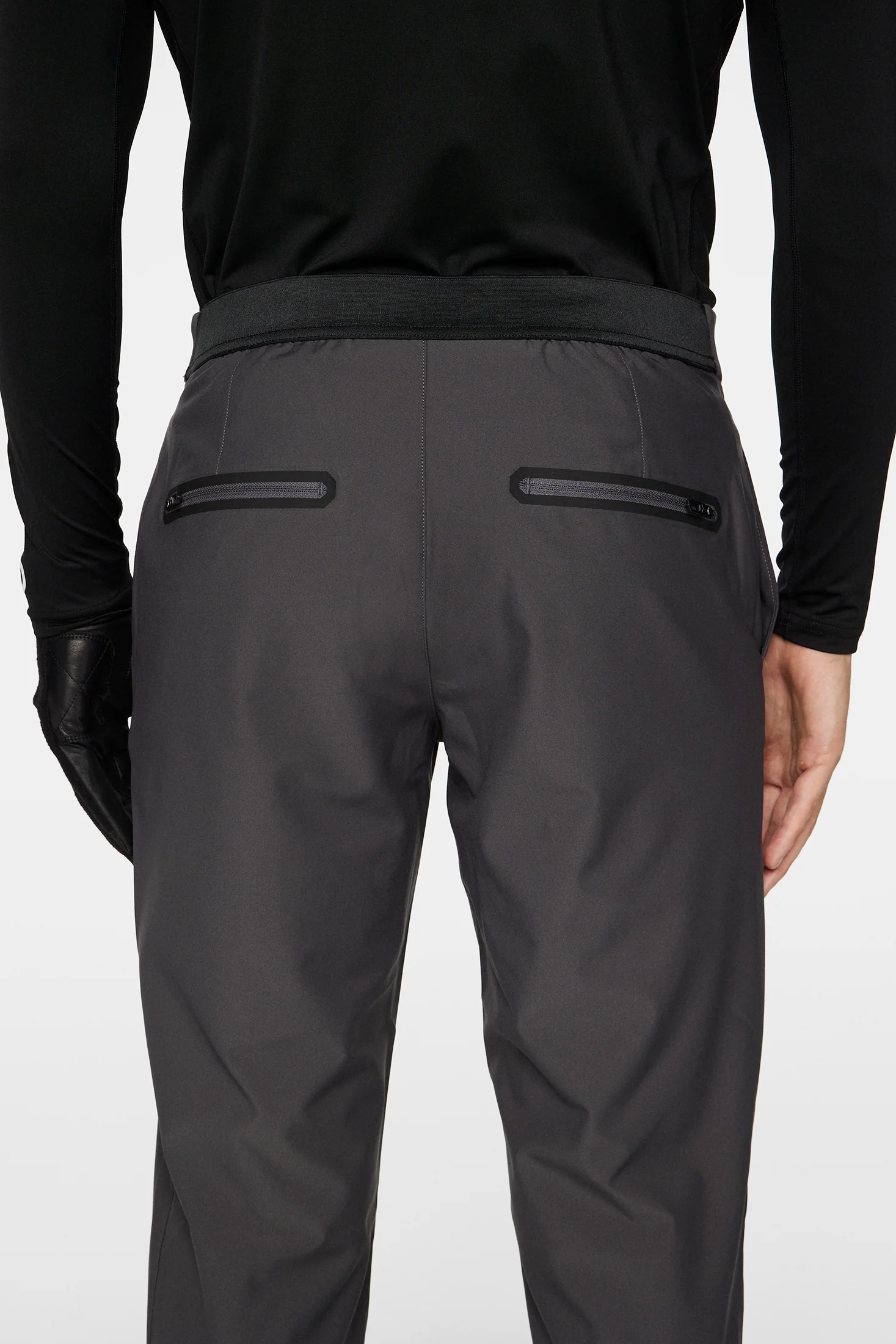 The Reveal Tech Pant / Asphalt - Image 7