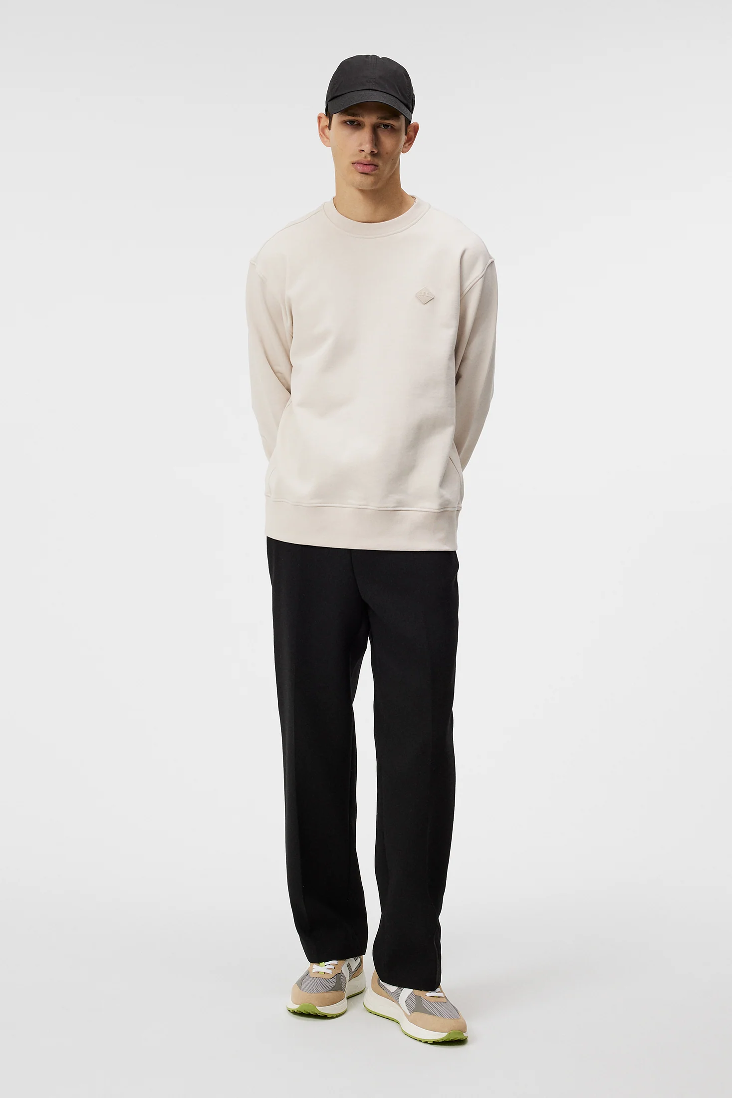 Thorne Crew Neck / Moonbeam - Image 4