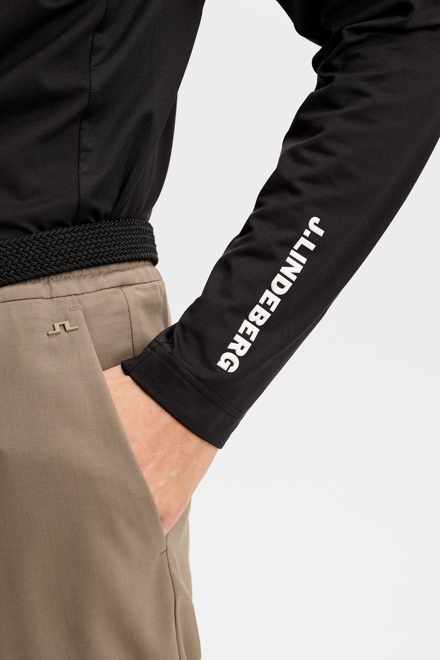 Tour Tech Mid Layer / Black - Image 5
