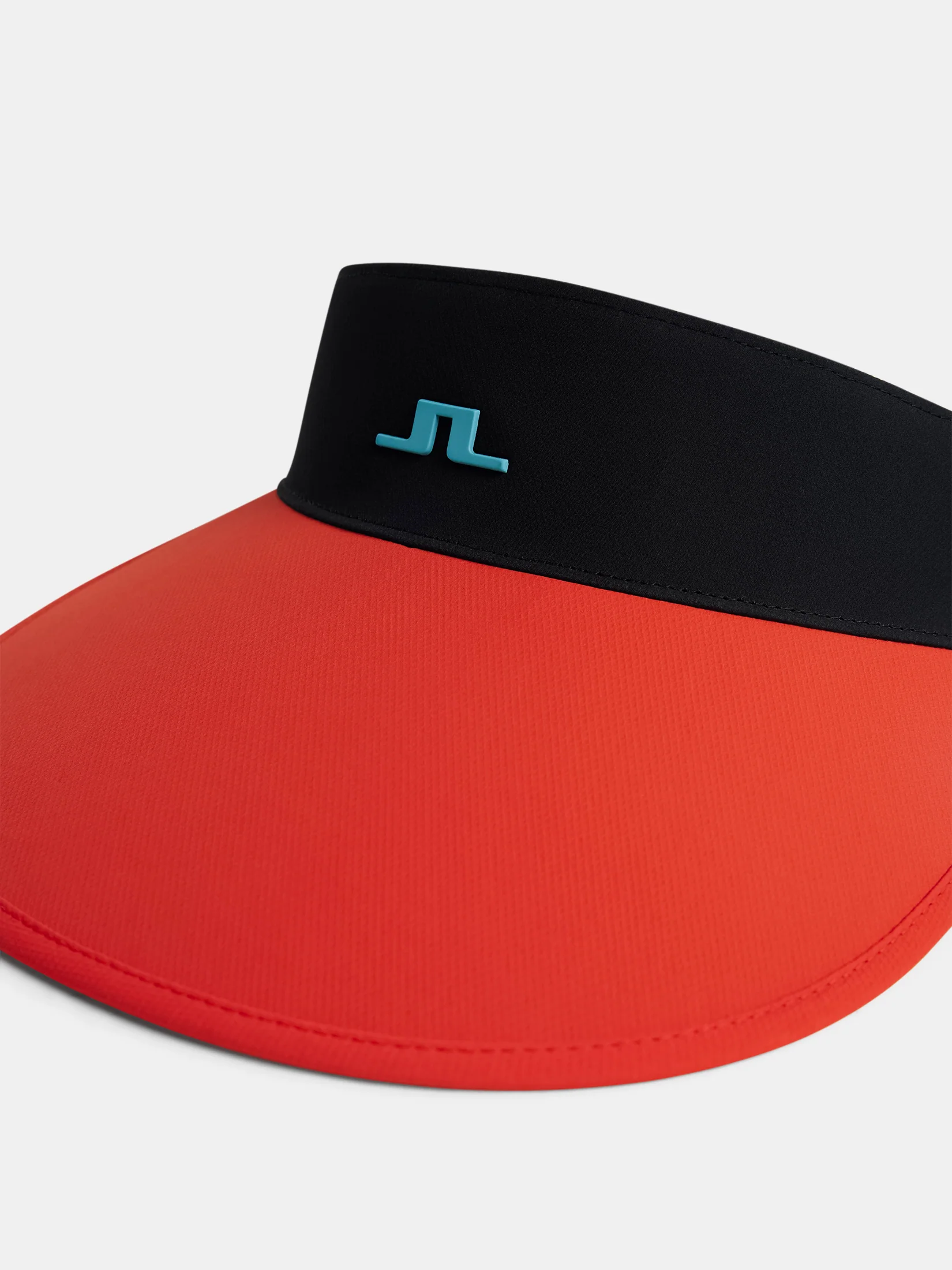 Vilma Big Visor / Black - Image 5