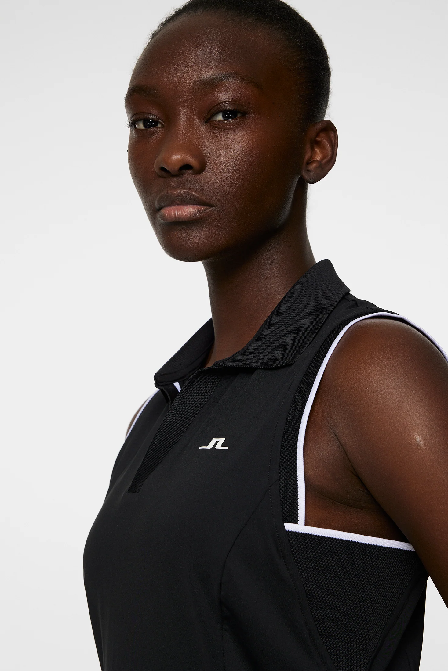 Viola Sleeveless Top / Black - Image 5