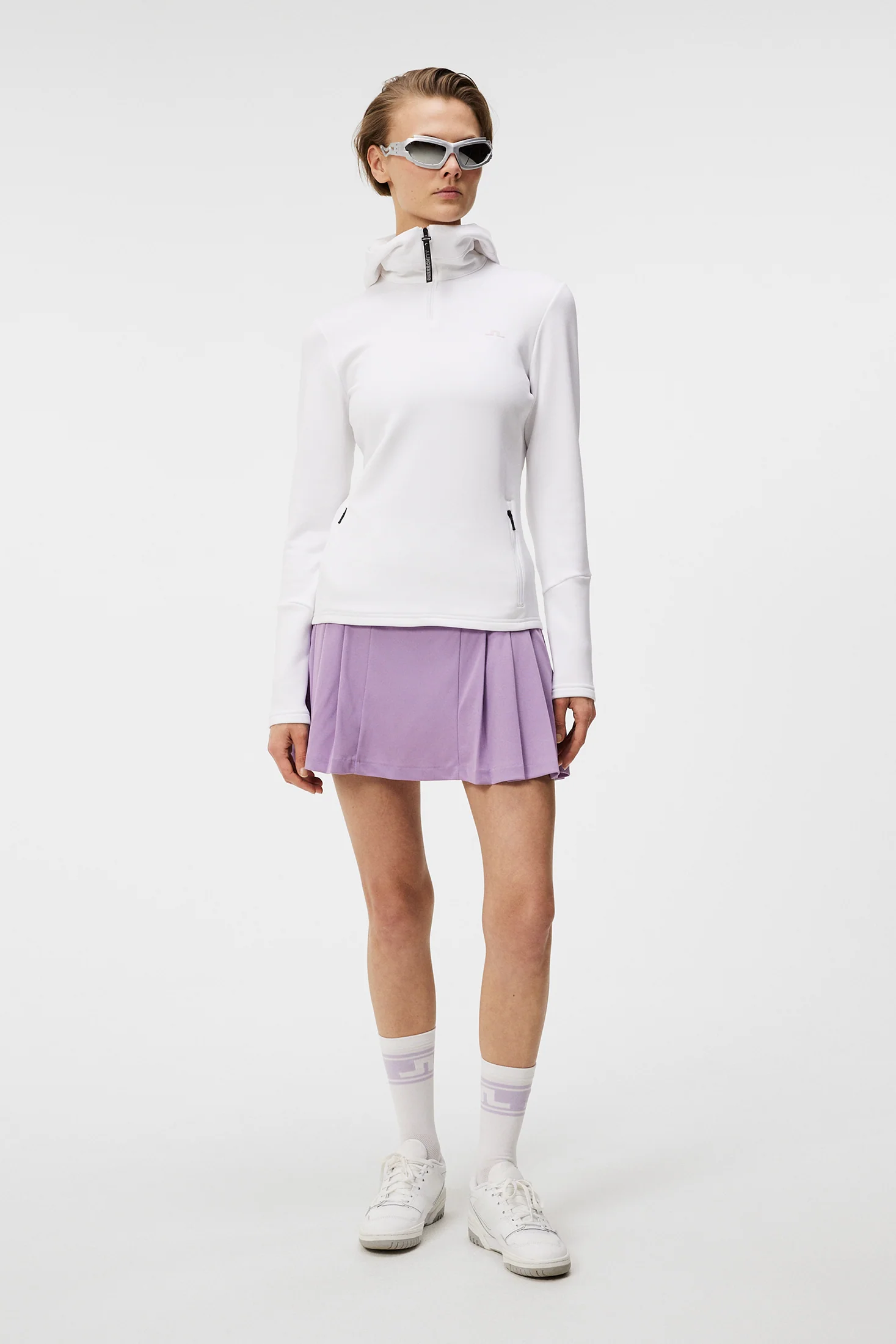 W Aerial Quarter Hood / White - Image 3