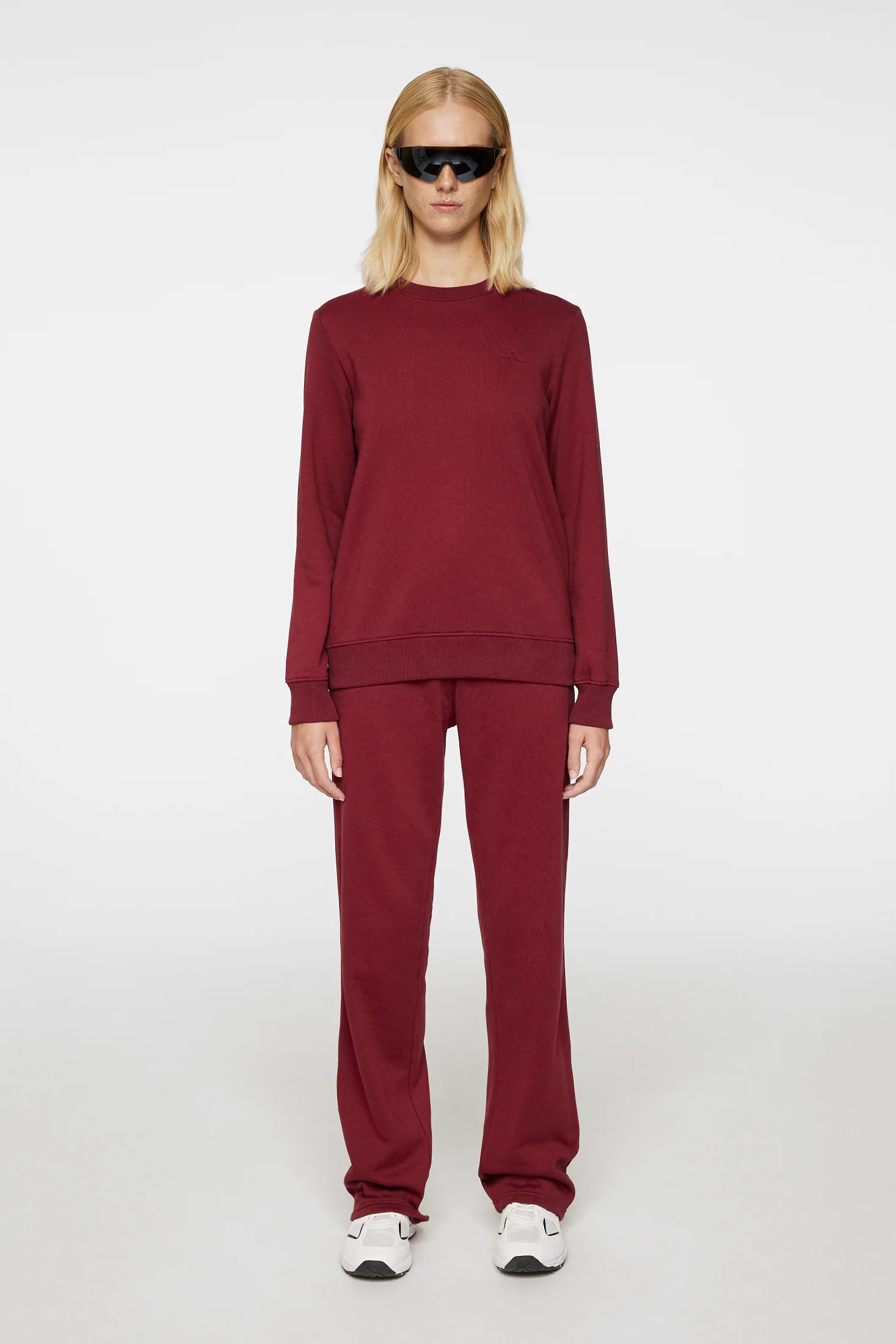 W Alpha Crew Neck / Cabernet - Image 4