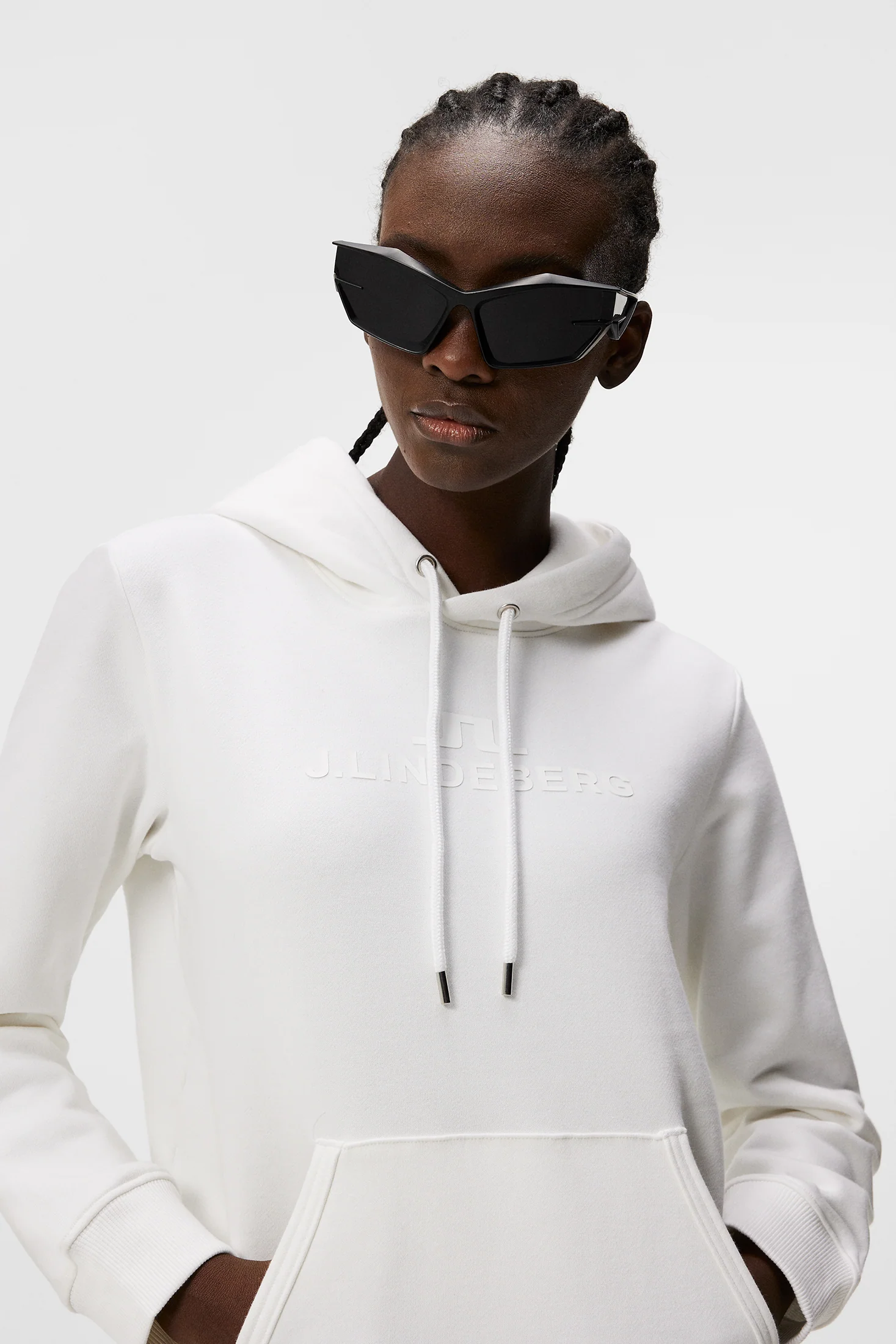 W Alpha Hood / White - Image 5