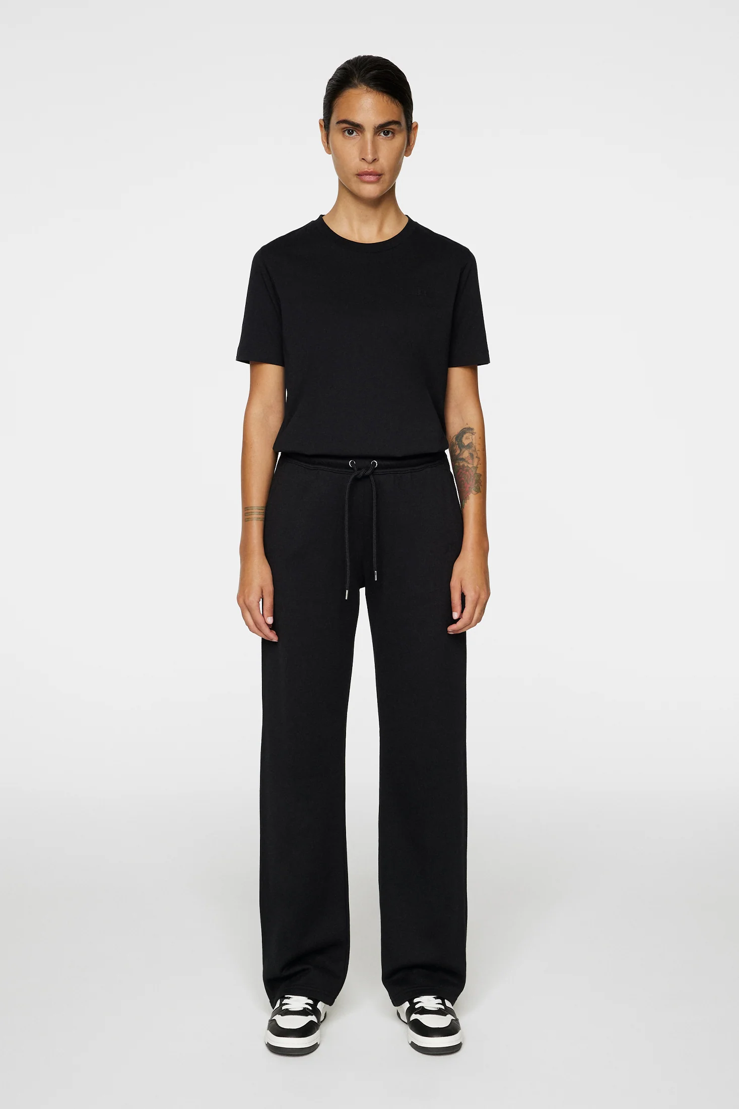 W Alpha Pant / Black - Image 4
