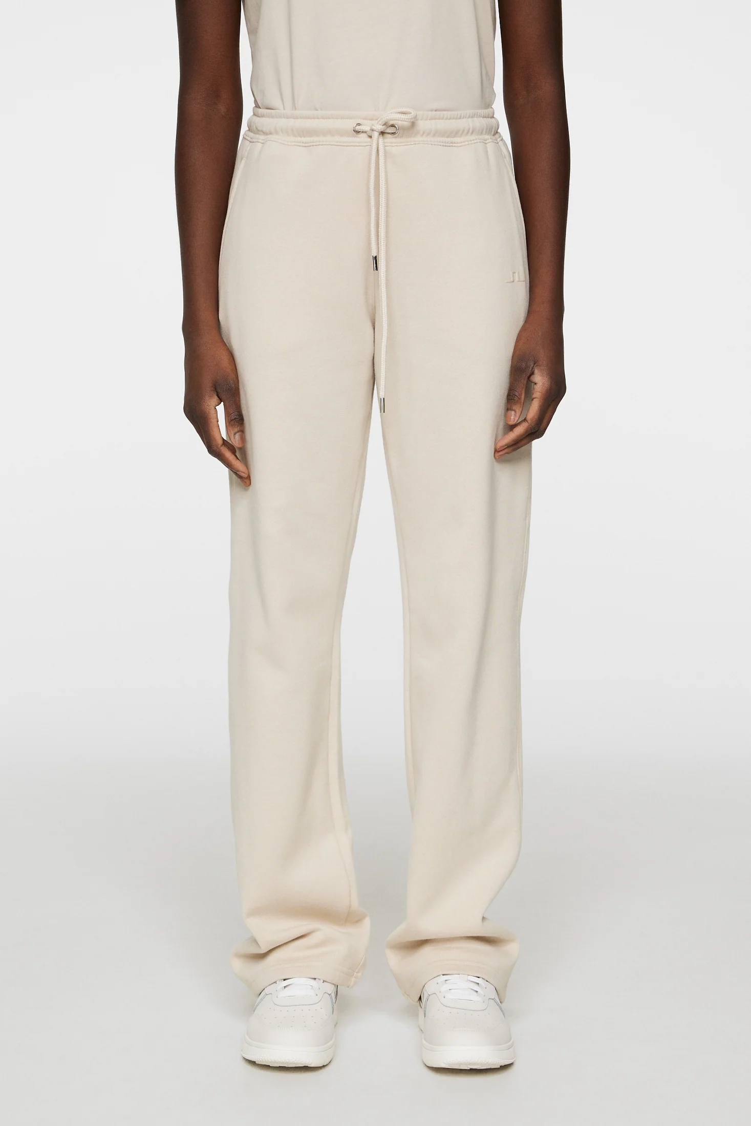 W Alpha Pant / Moonbeam - Image 2