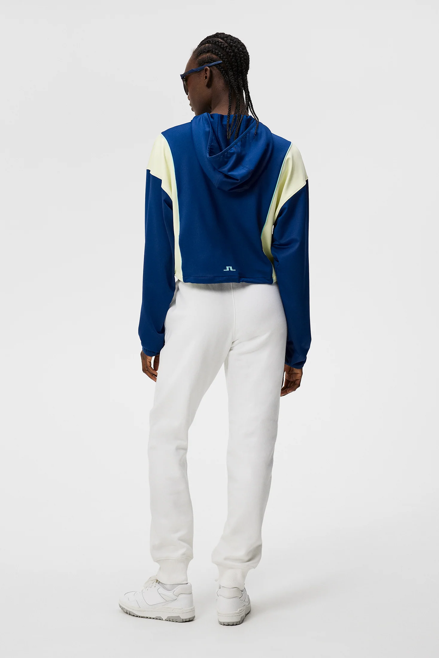 W Alpha Pant / White - Image 3