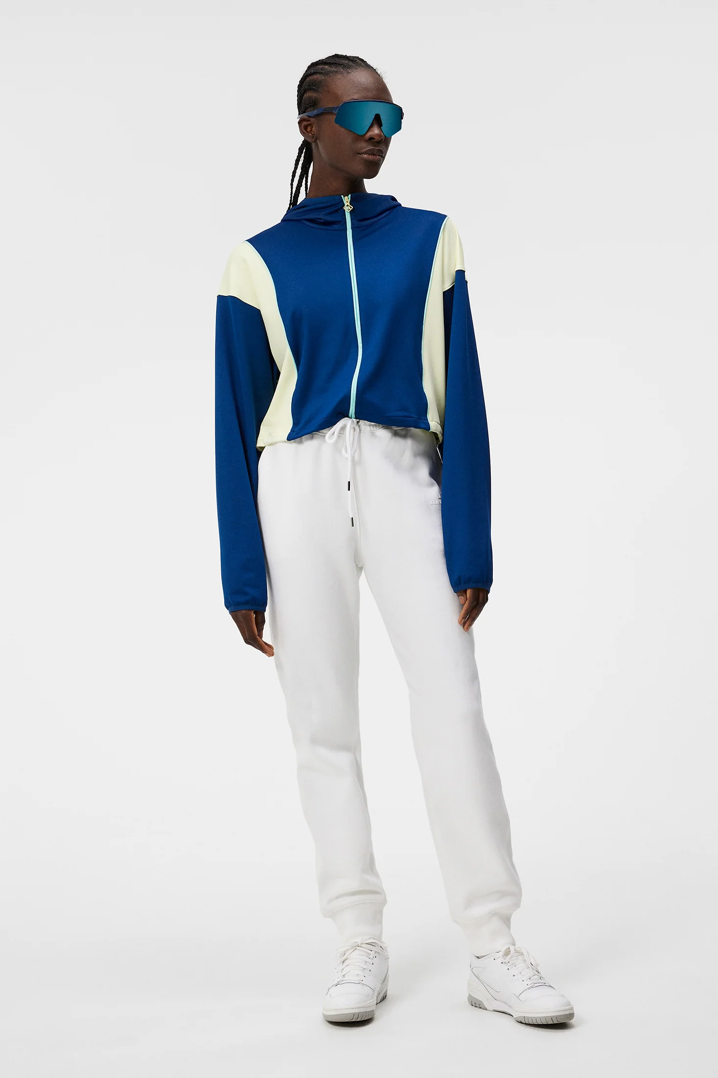 W Alpha Pant / White - Image 4