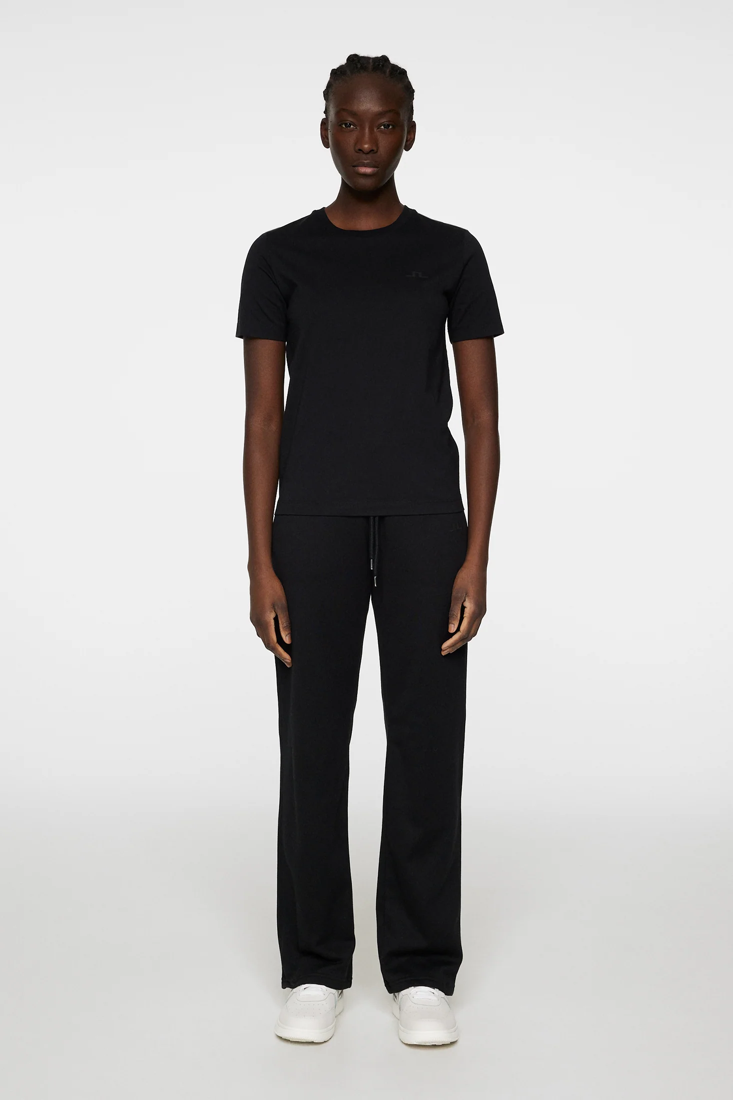 W Alpha T-shirt / Black - Image 4