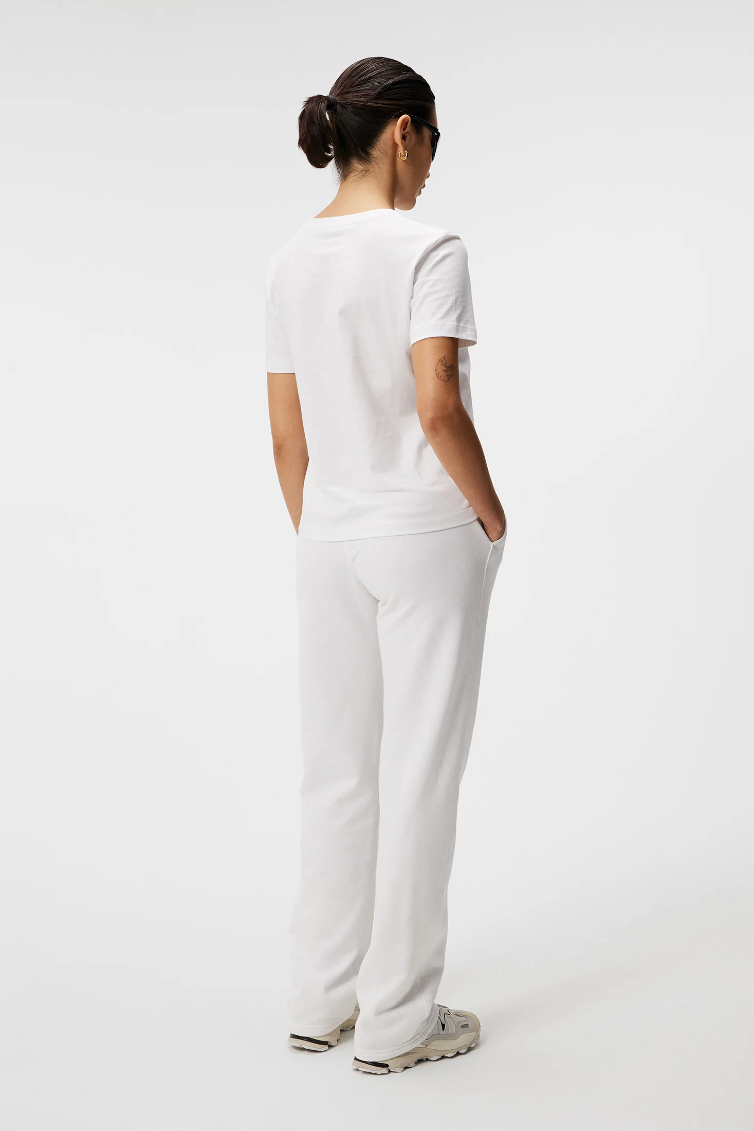 W Alpha T-shirt / White - Image 3