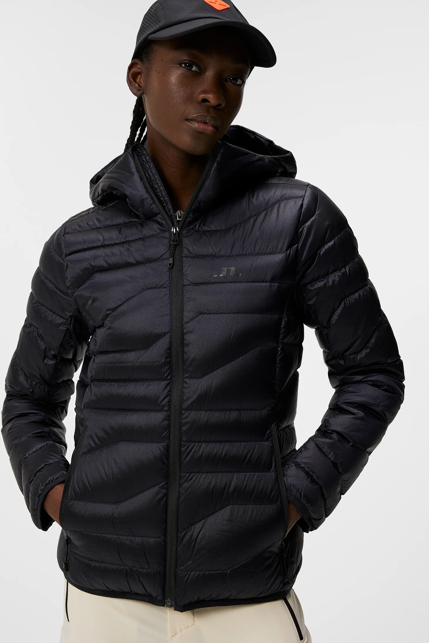 W Cliff Light Down Hood / Black - Image 5