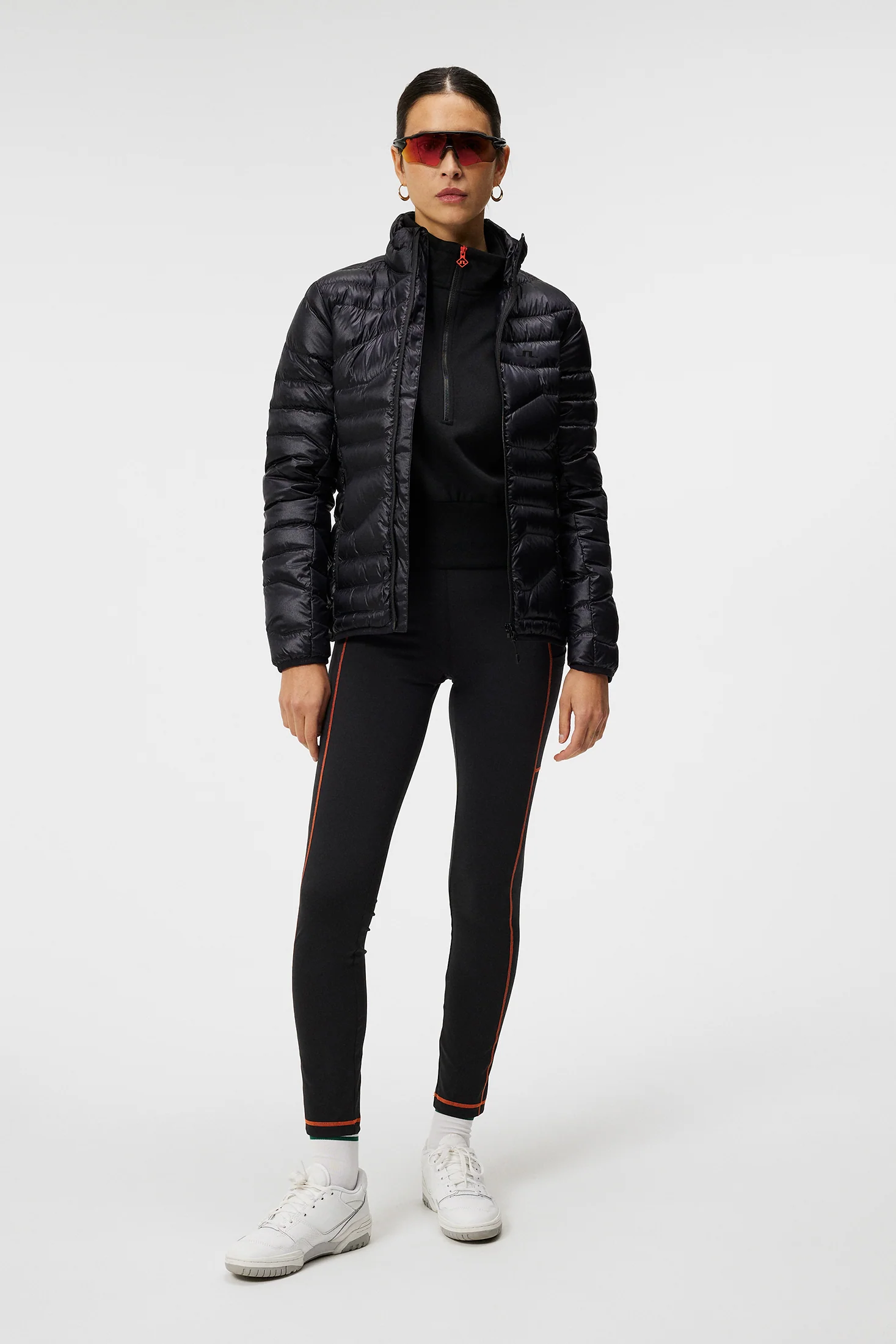 W Cliff Light Down Jacket / Black - Image 4