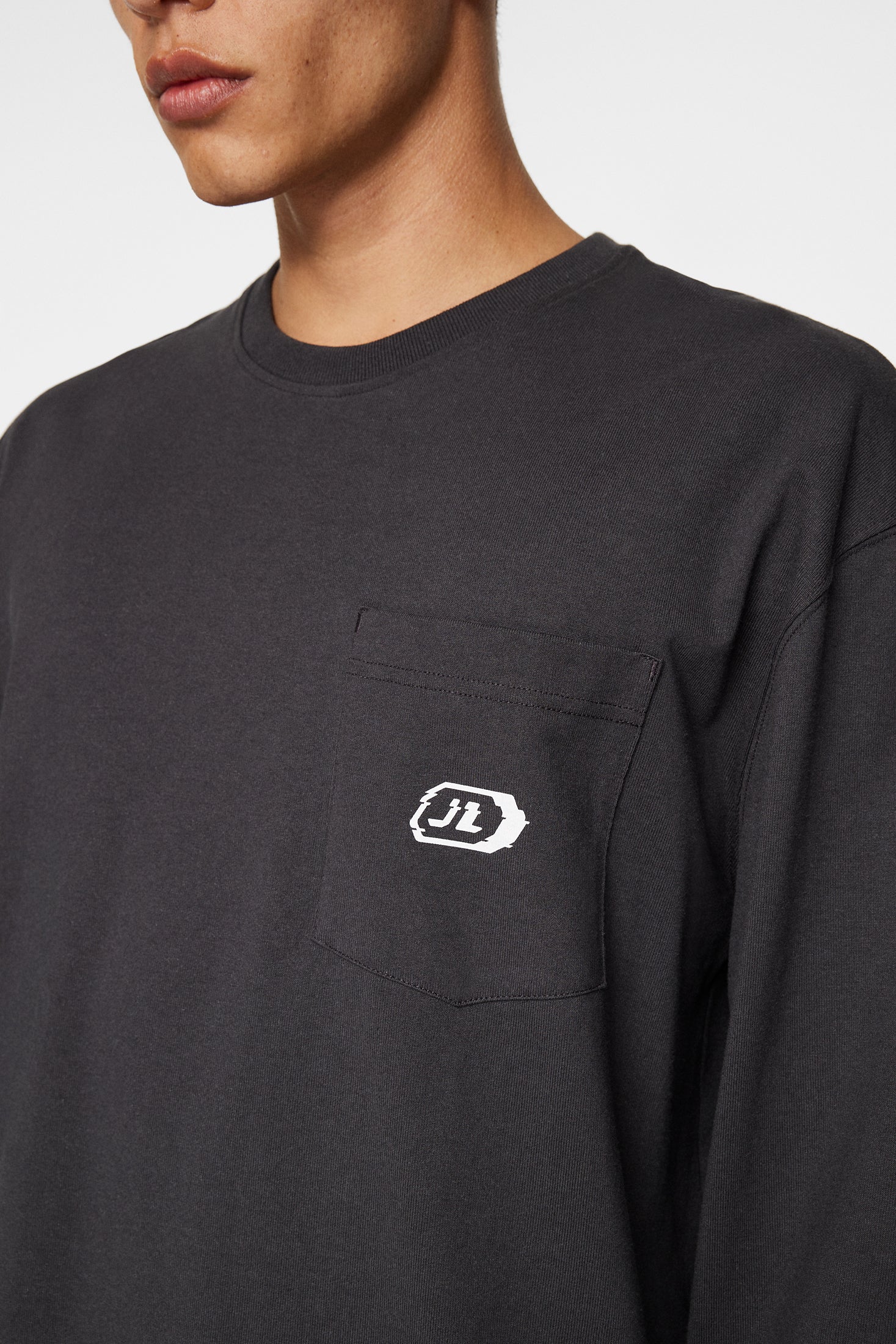 Walsh LS Pocket Tee / Washed Black - Image 7